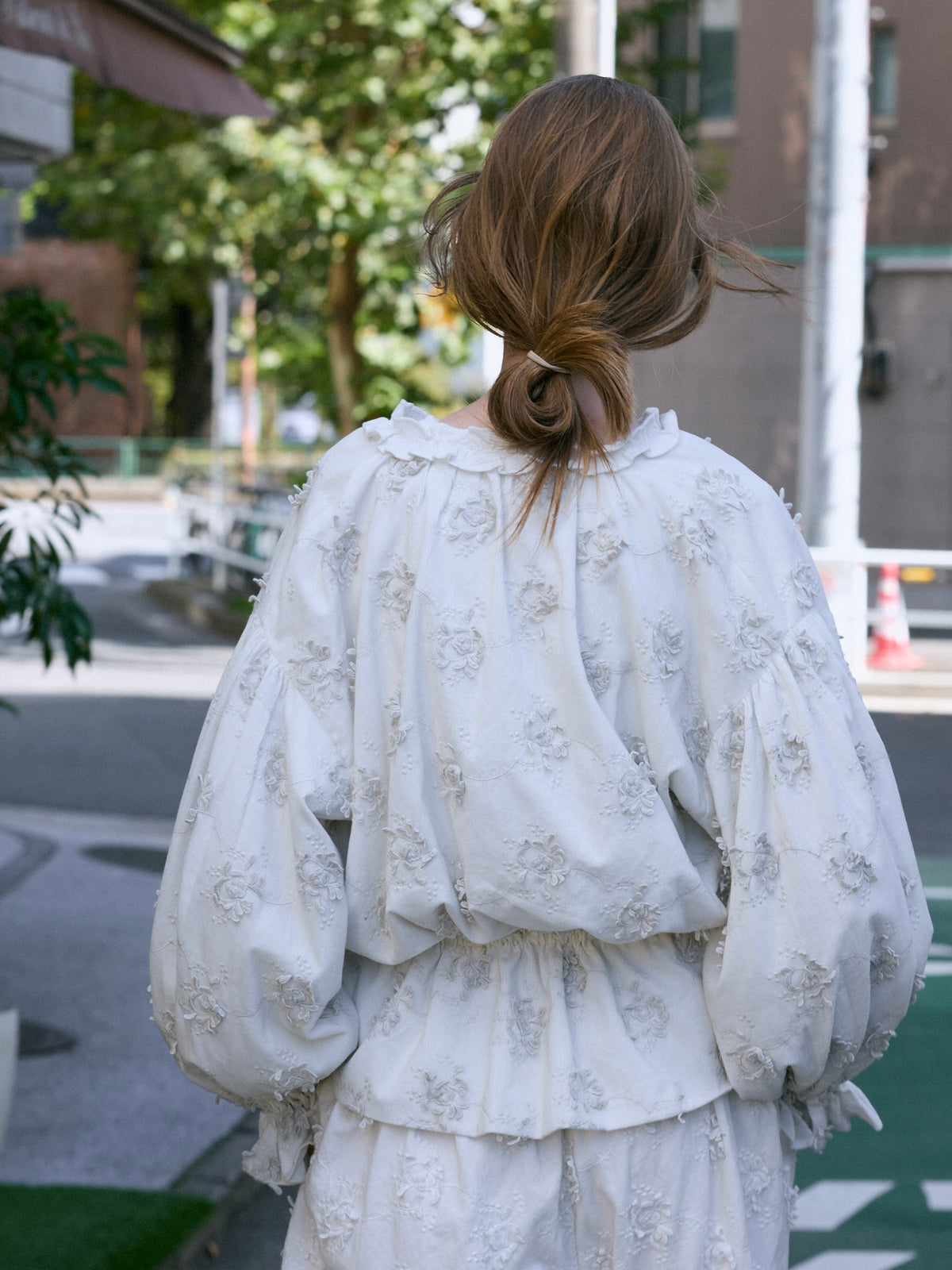 3D embroidery corduroy blouson|WHITE