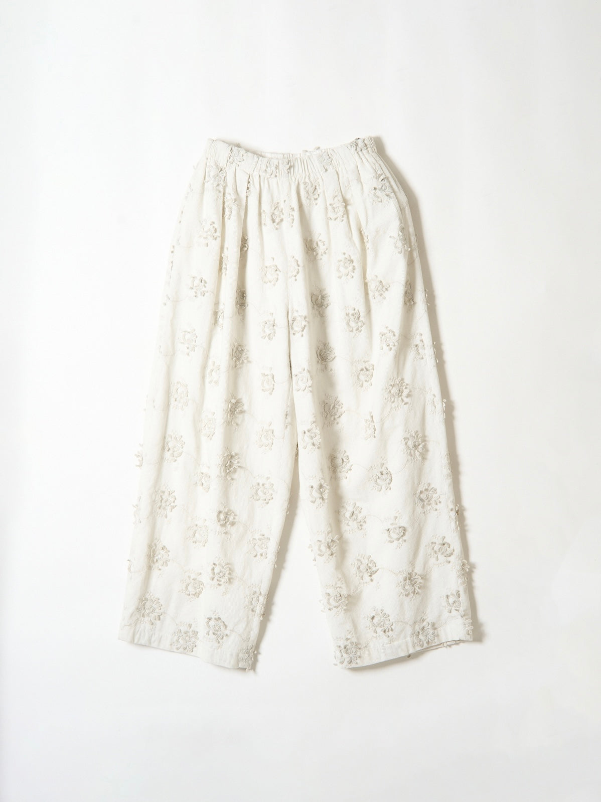 3D embroidery corduroy pants|BLACK