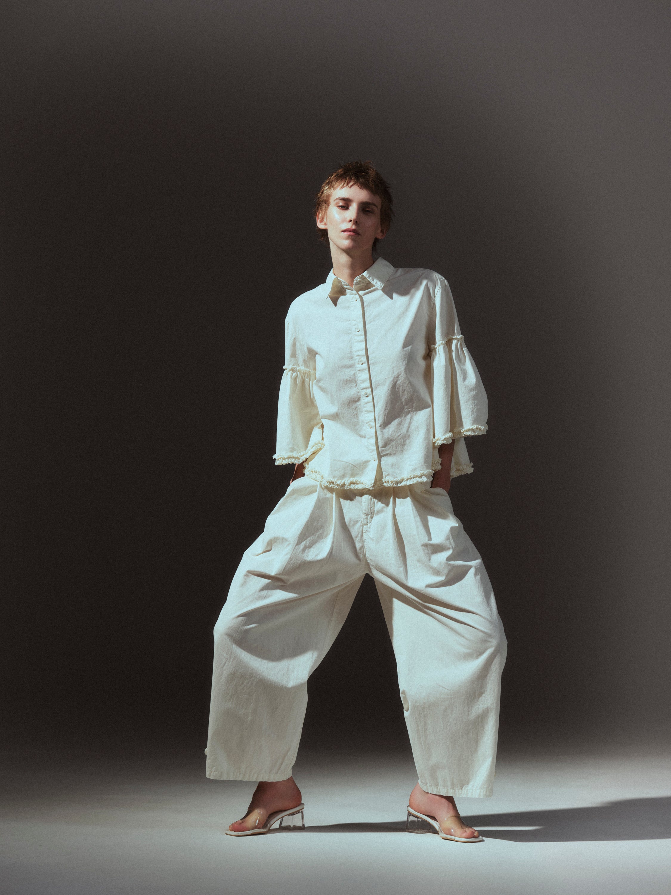 garment dye over tuck pants｜IVORY