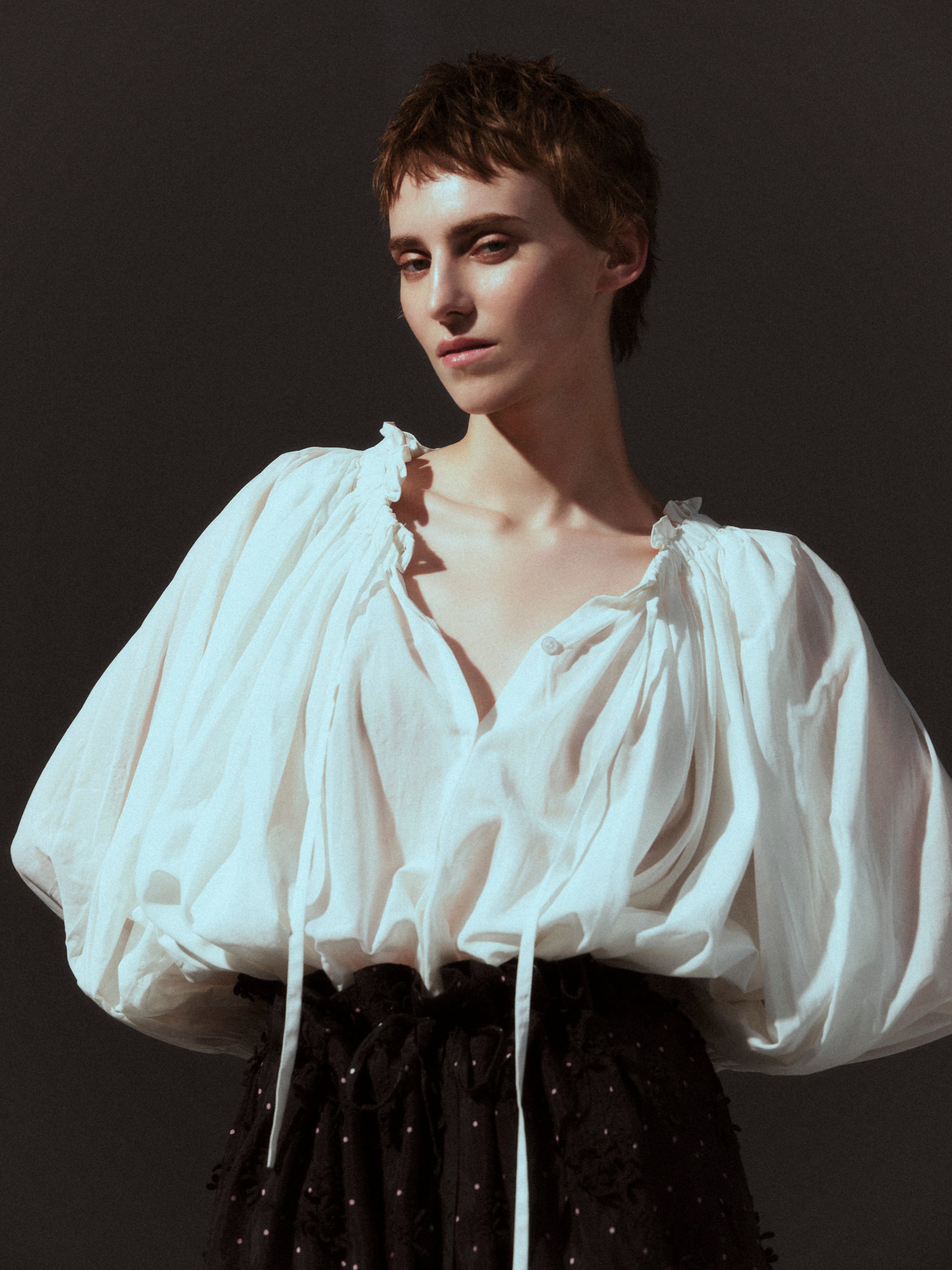 sheer gather  volume blouse｜WHITE