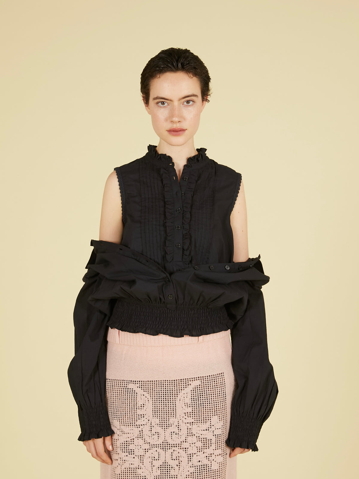 slow off blouse｜BLACK