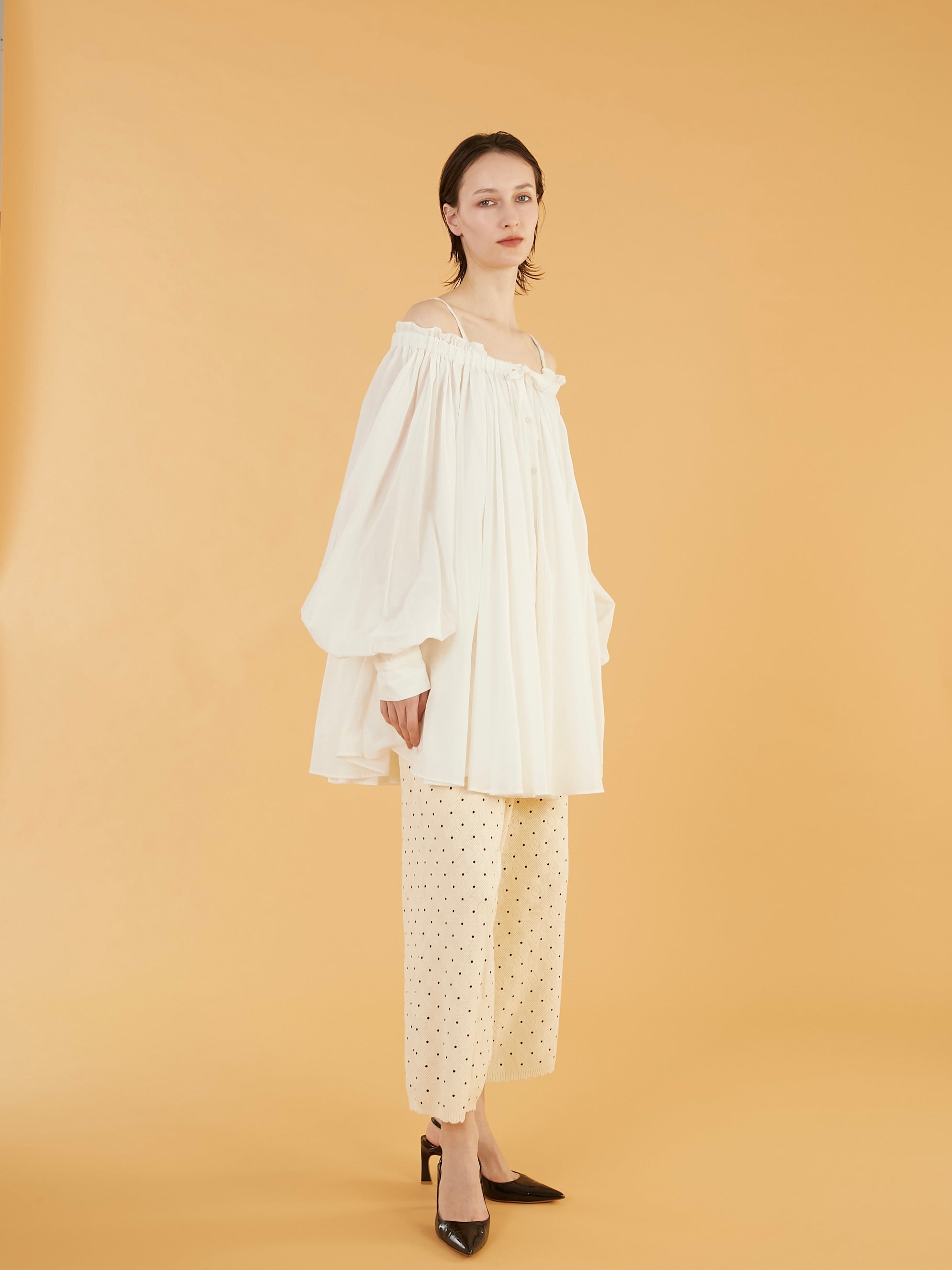 sheer gather  volume blouse｜WHITE