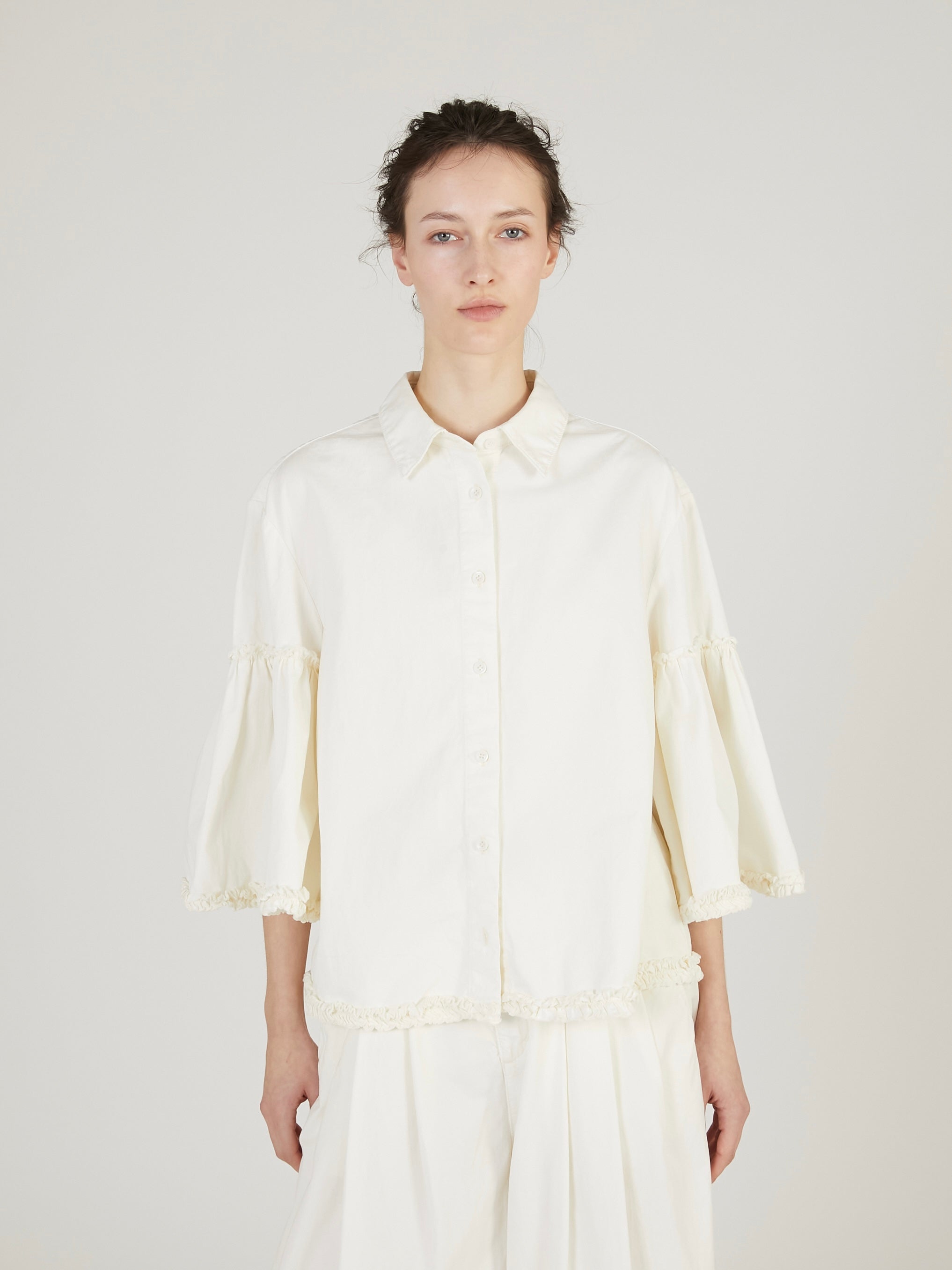 garment dye frill shirts｜IVORY