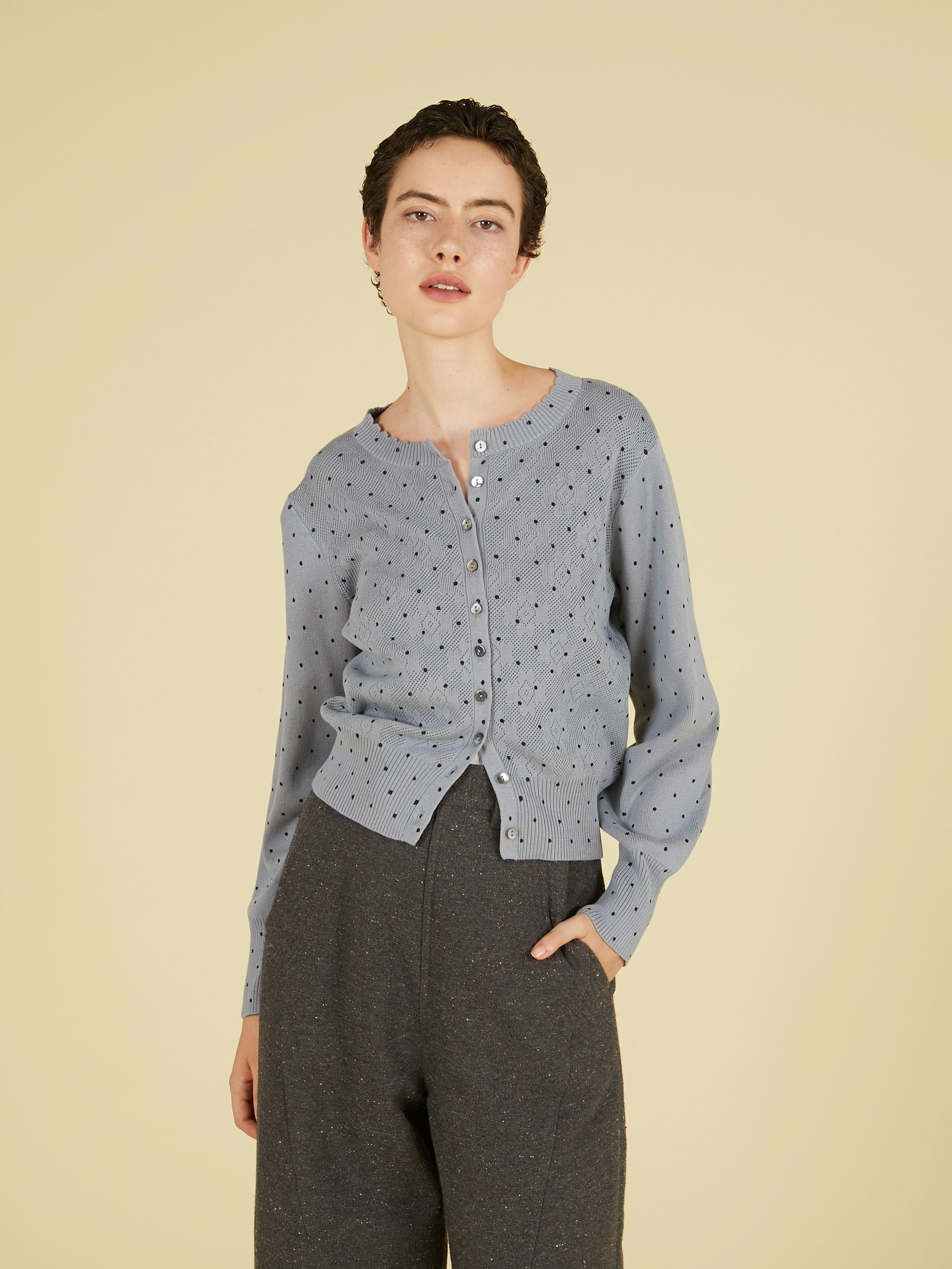 flower Jacquard dot cardigan｜BLACK