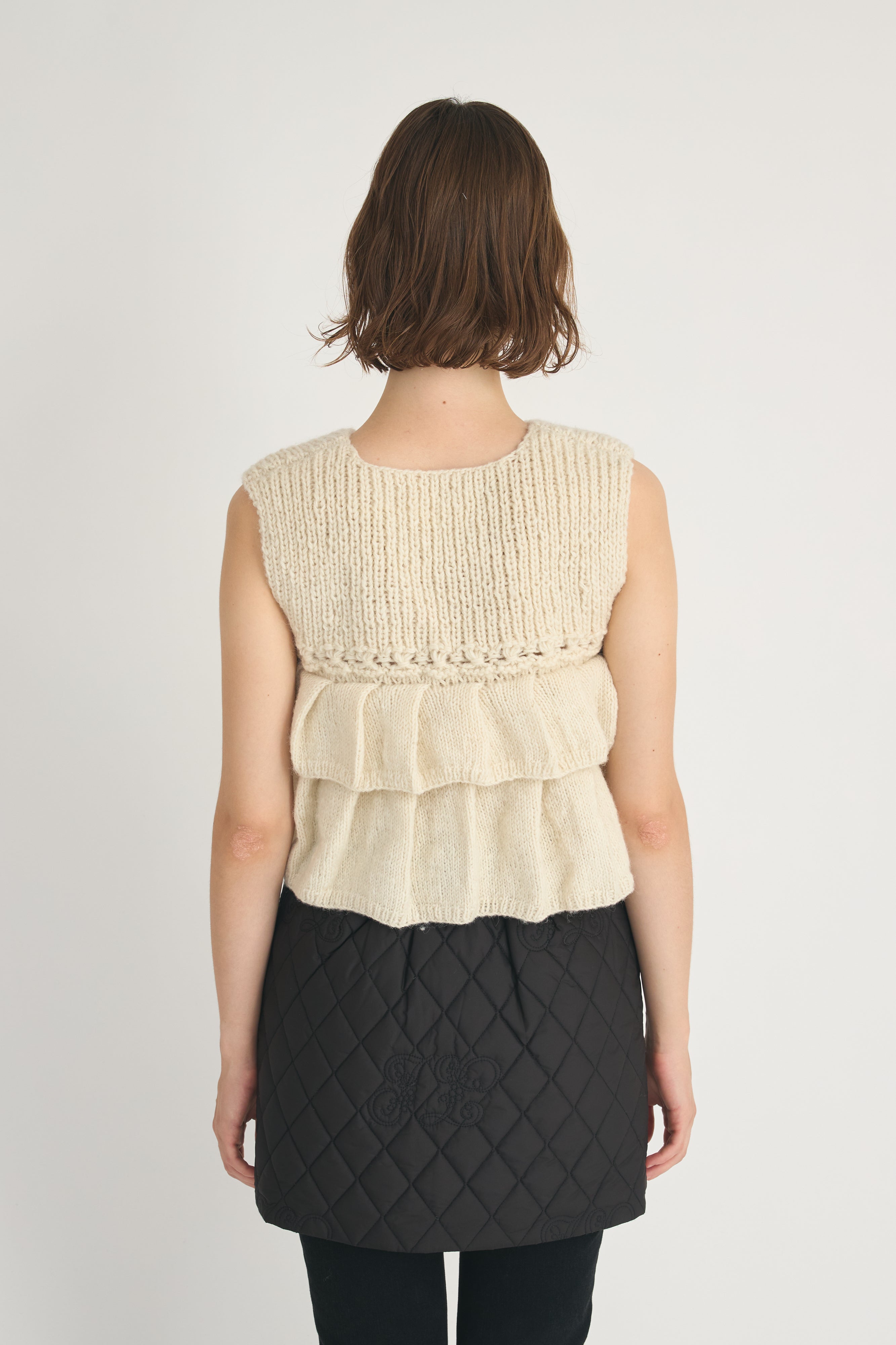 frill knit vest│IVORY