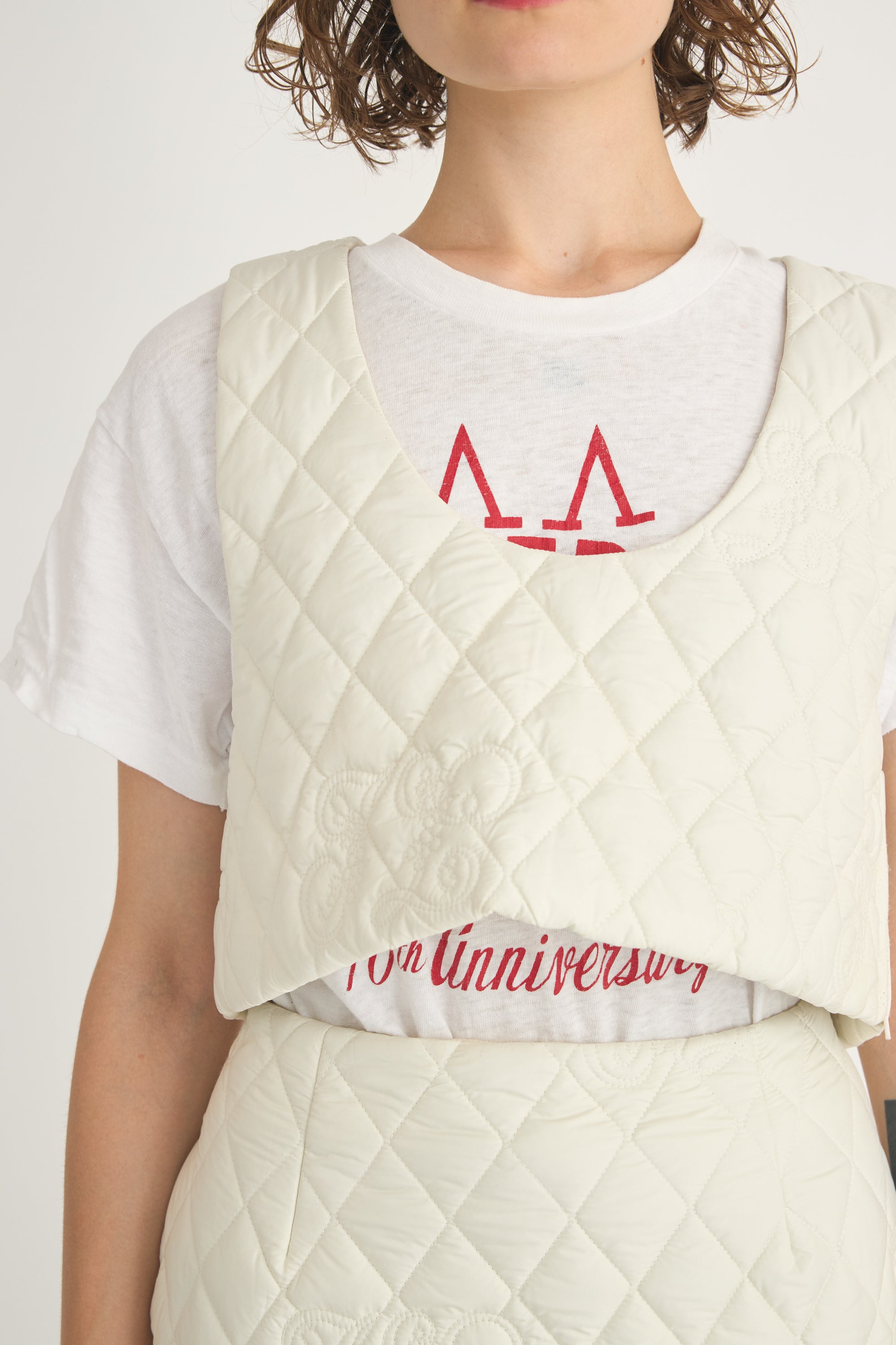 initial quilt vest│WHITE