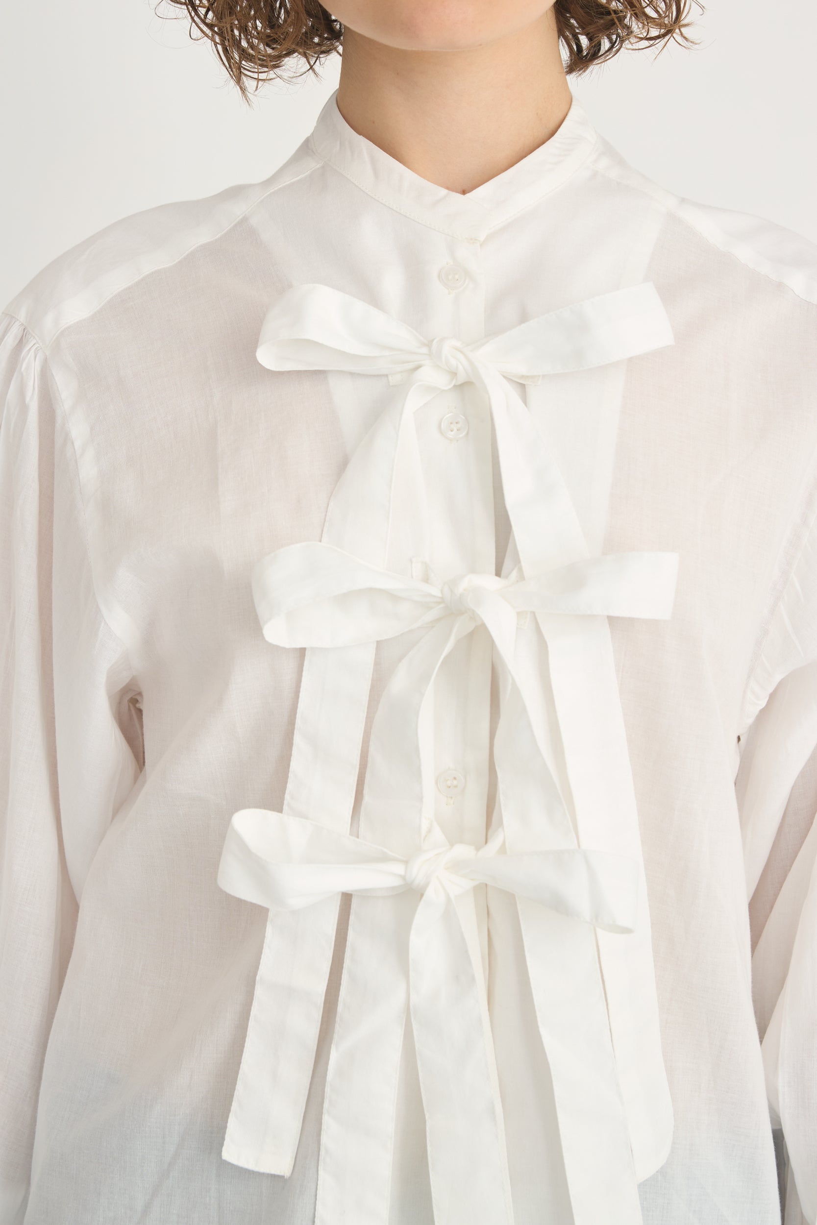 ribbon blouse│WHITE