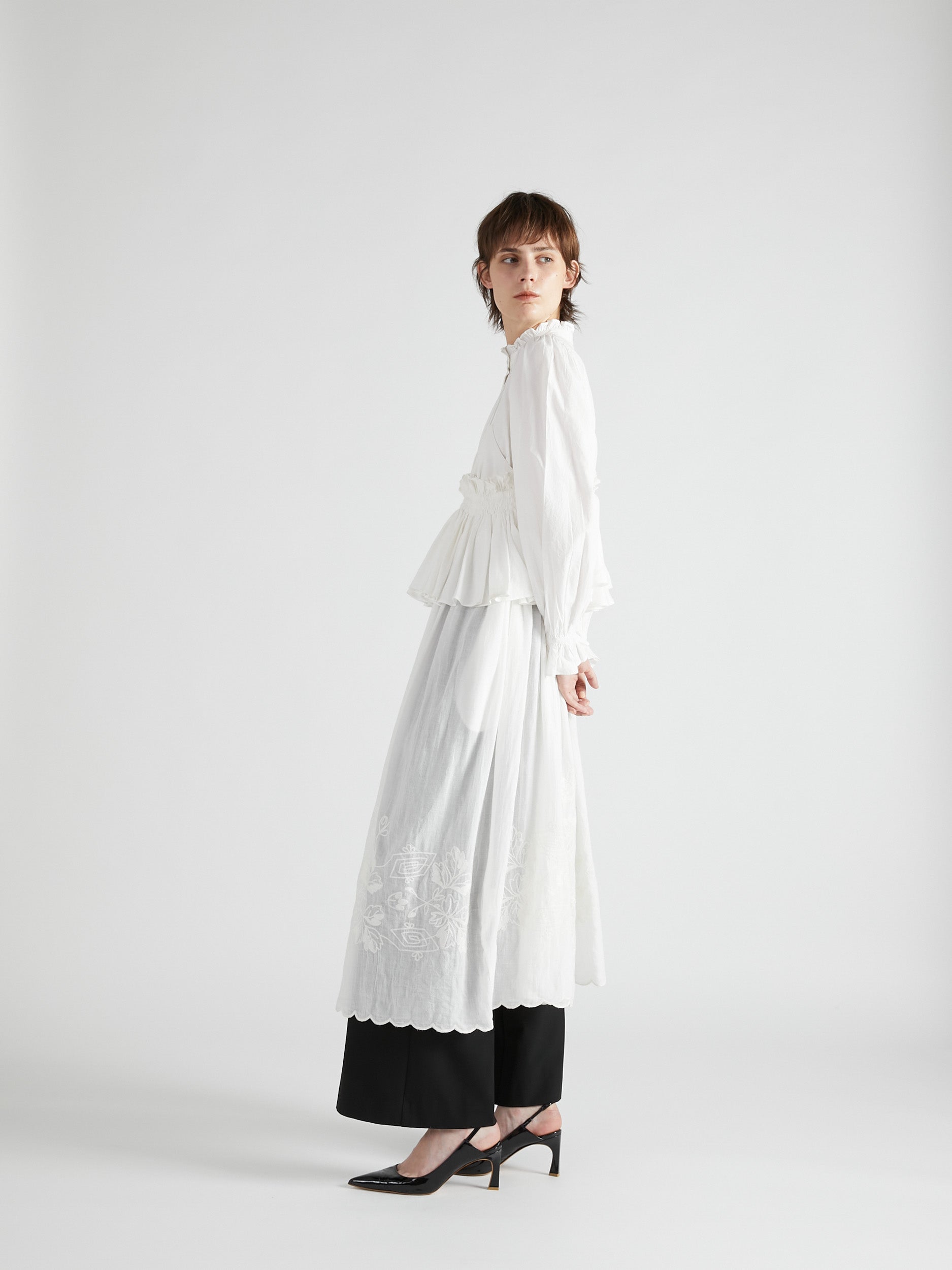 embroidery scallop cami dress｜WHITE