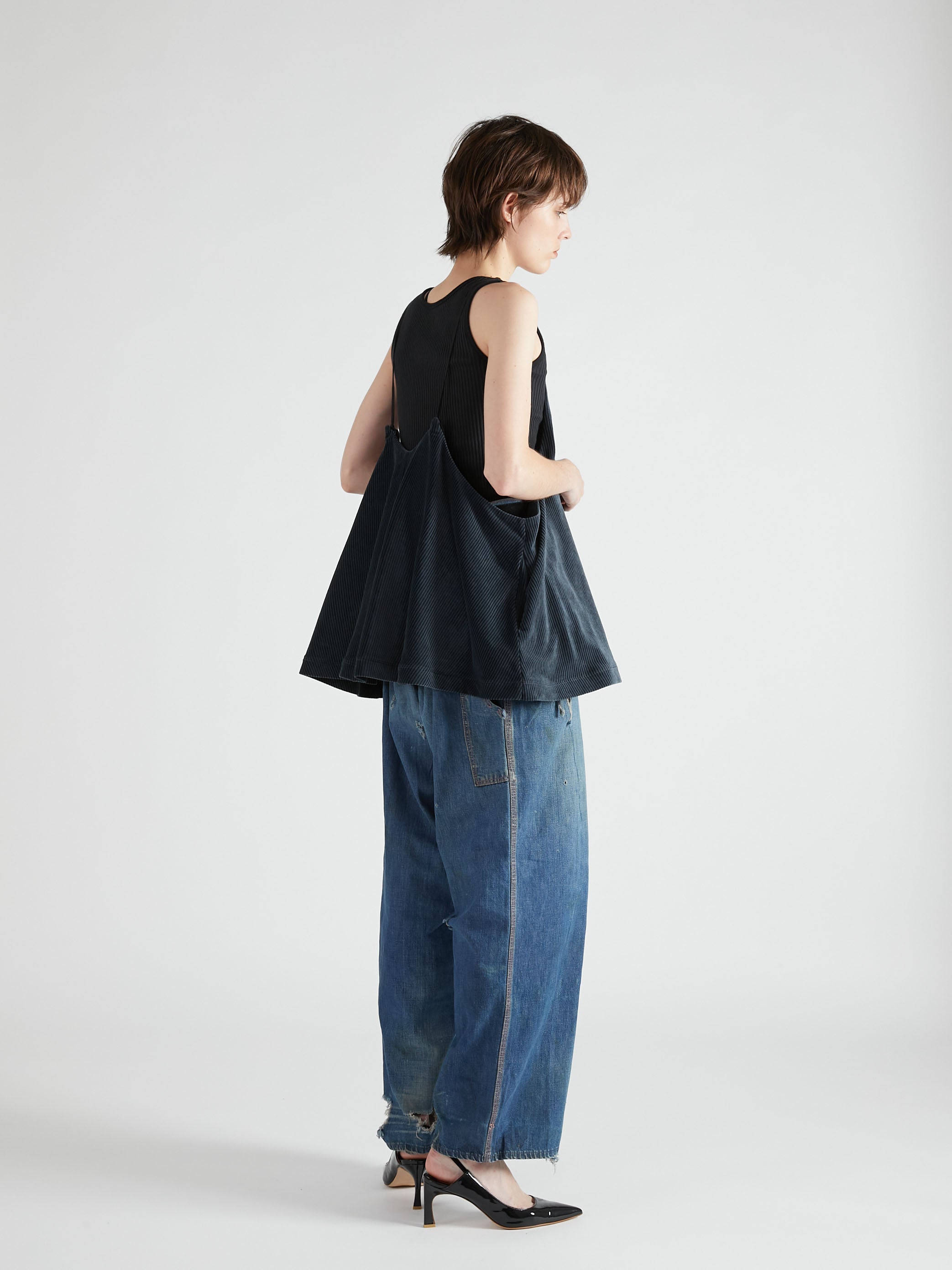 velvet border camisole｜BLACK
