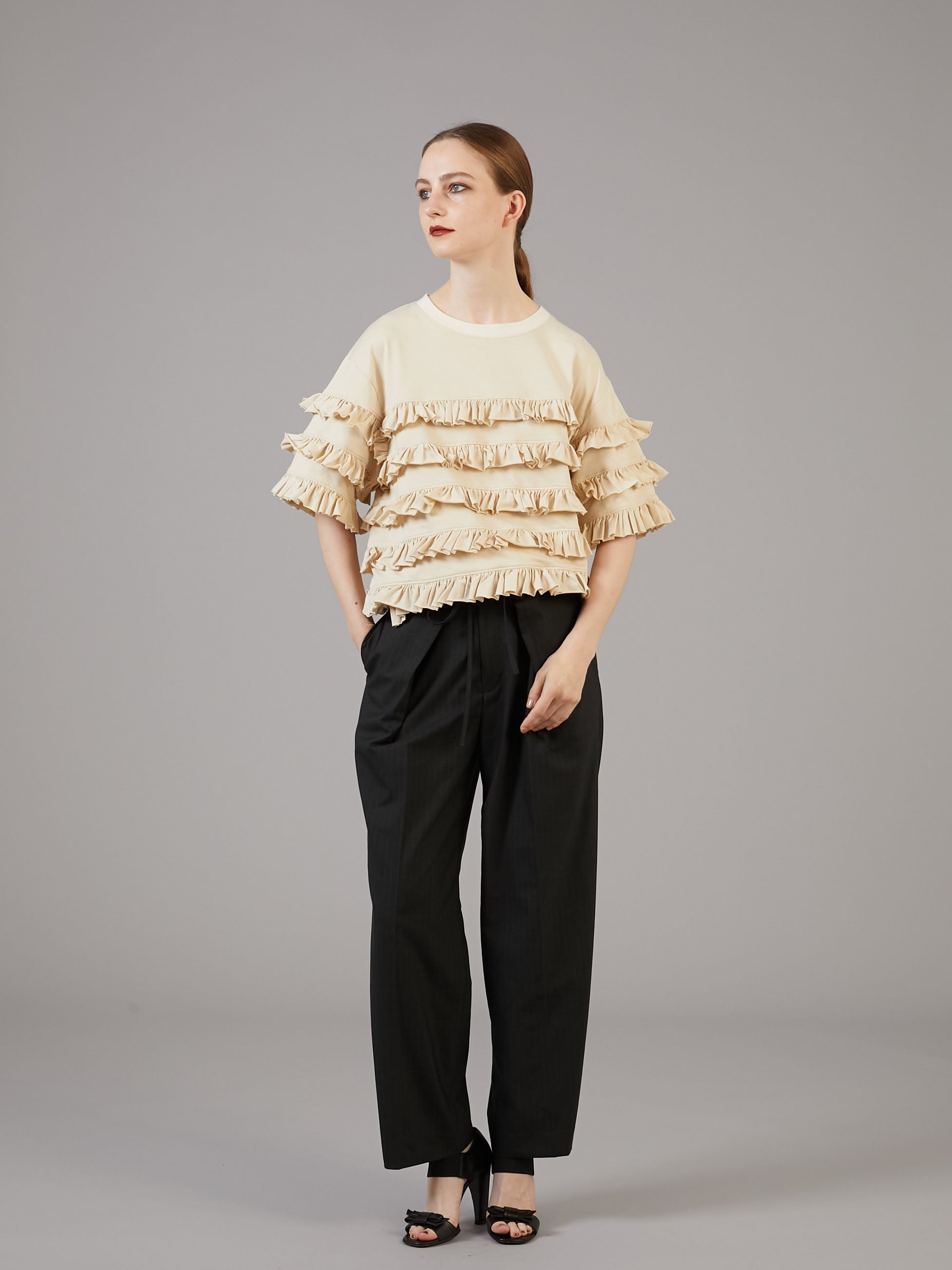 frill cutsew ｜NAVY
