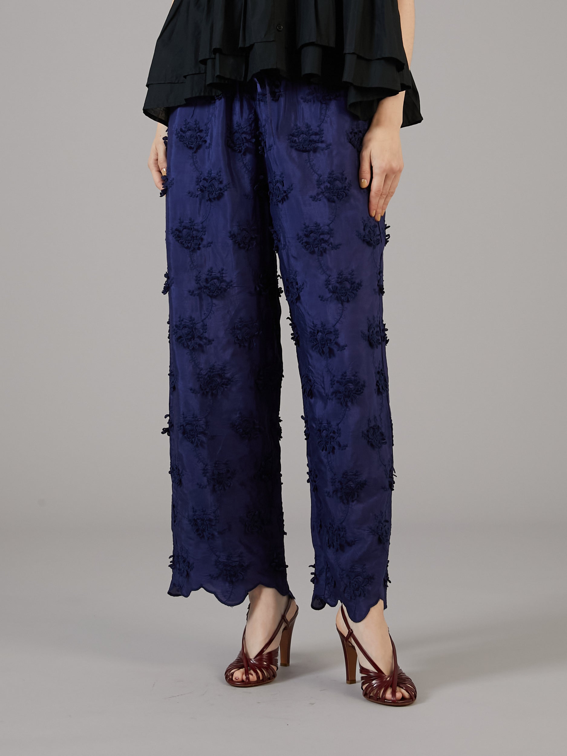 3D embroidery rayon shantung pants　｜NAVY