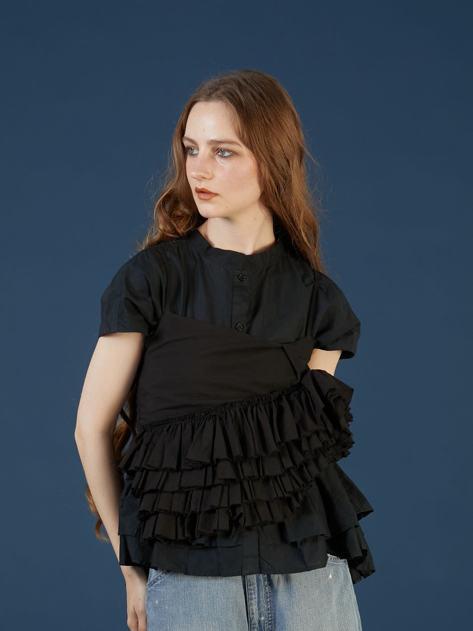 asymmetry flower cami ｜BLACK