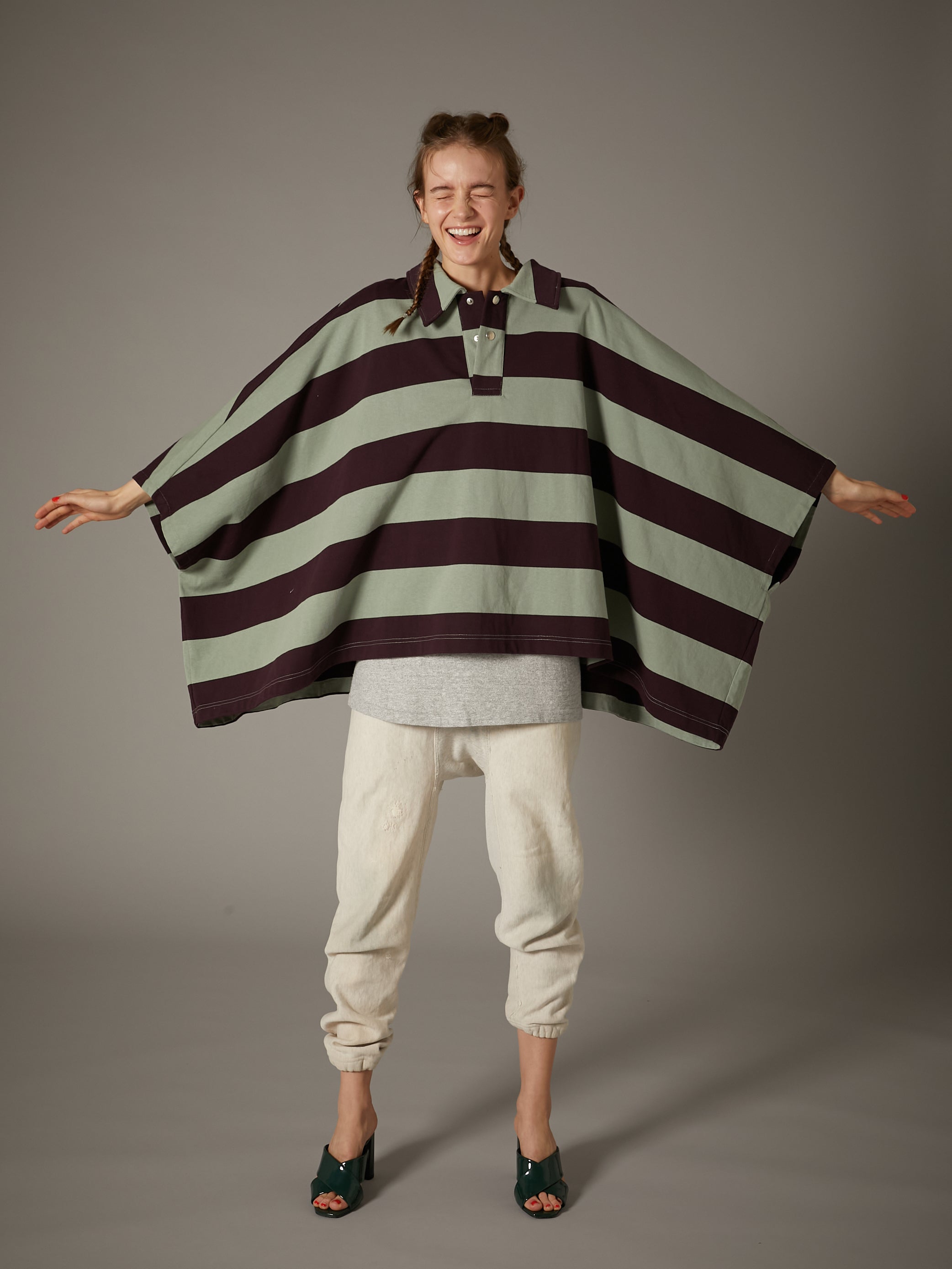 【 griguri 】wide border poncho