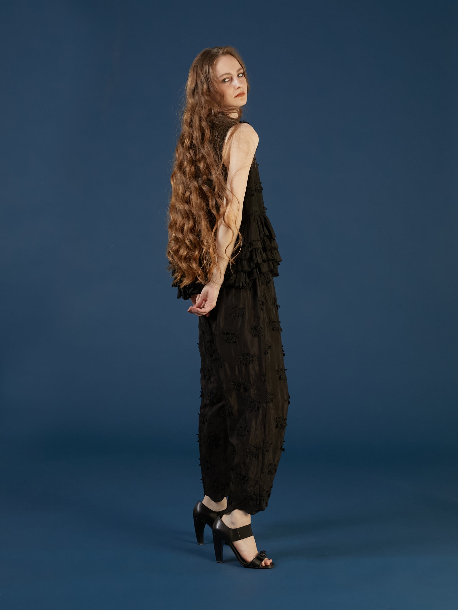 3D embroidery rayon shantung pants | BLACK