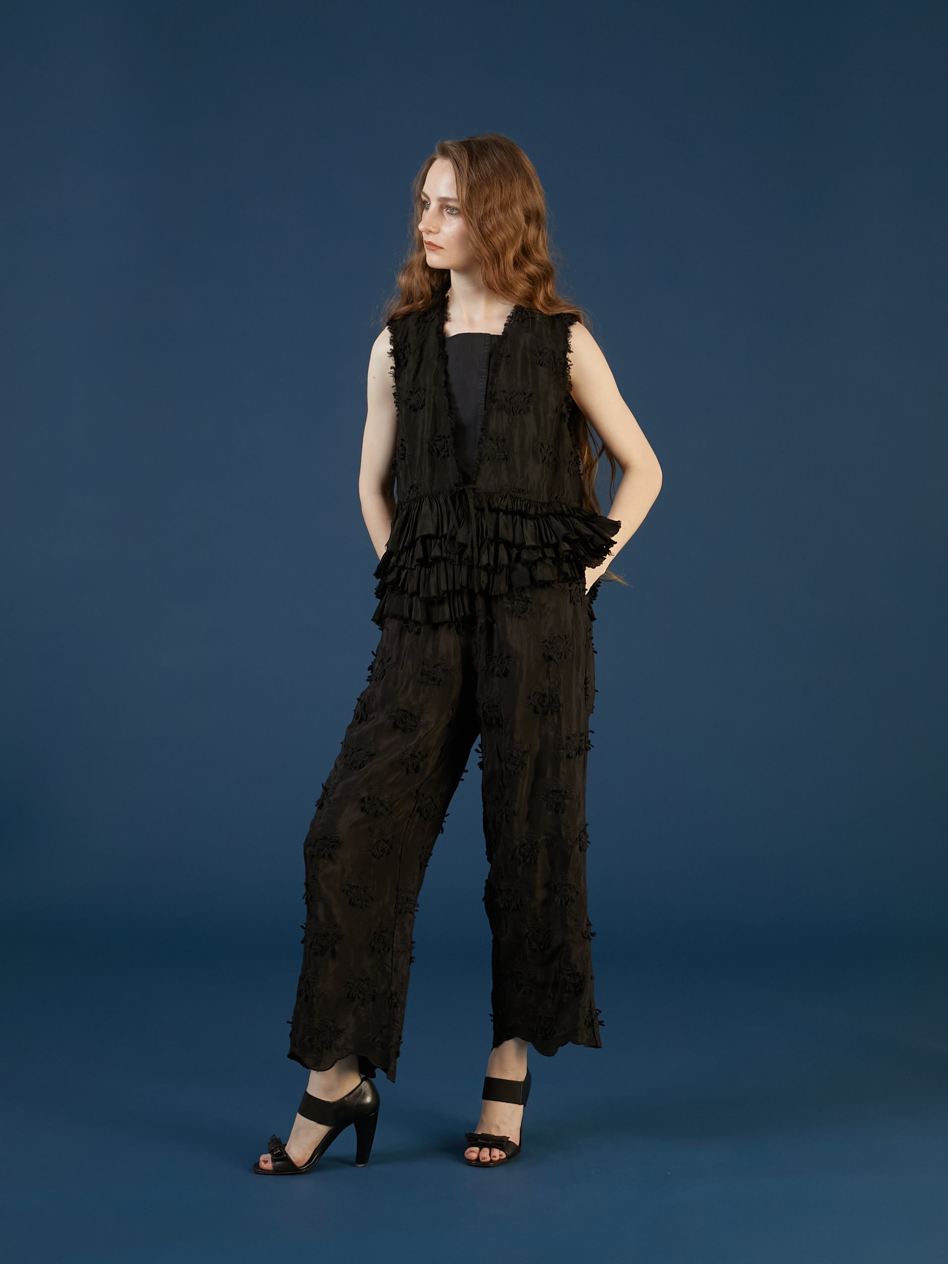 3D embroidery rayon shantung pants | BLACK