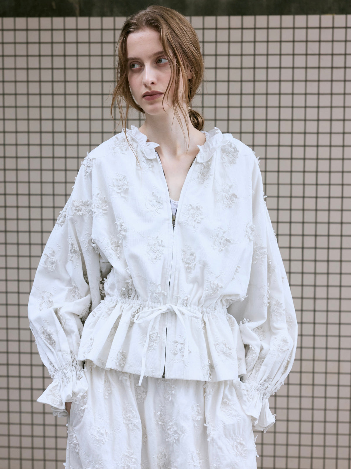 3D embroidery corduroy blouson｜WHITE