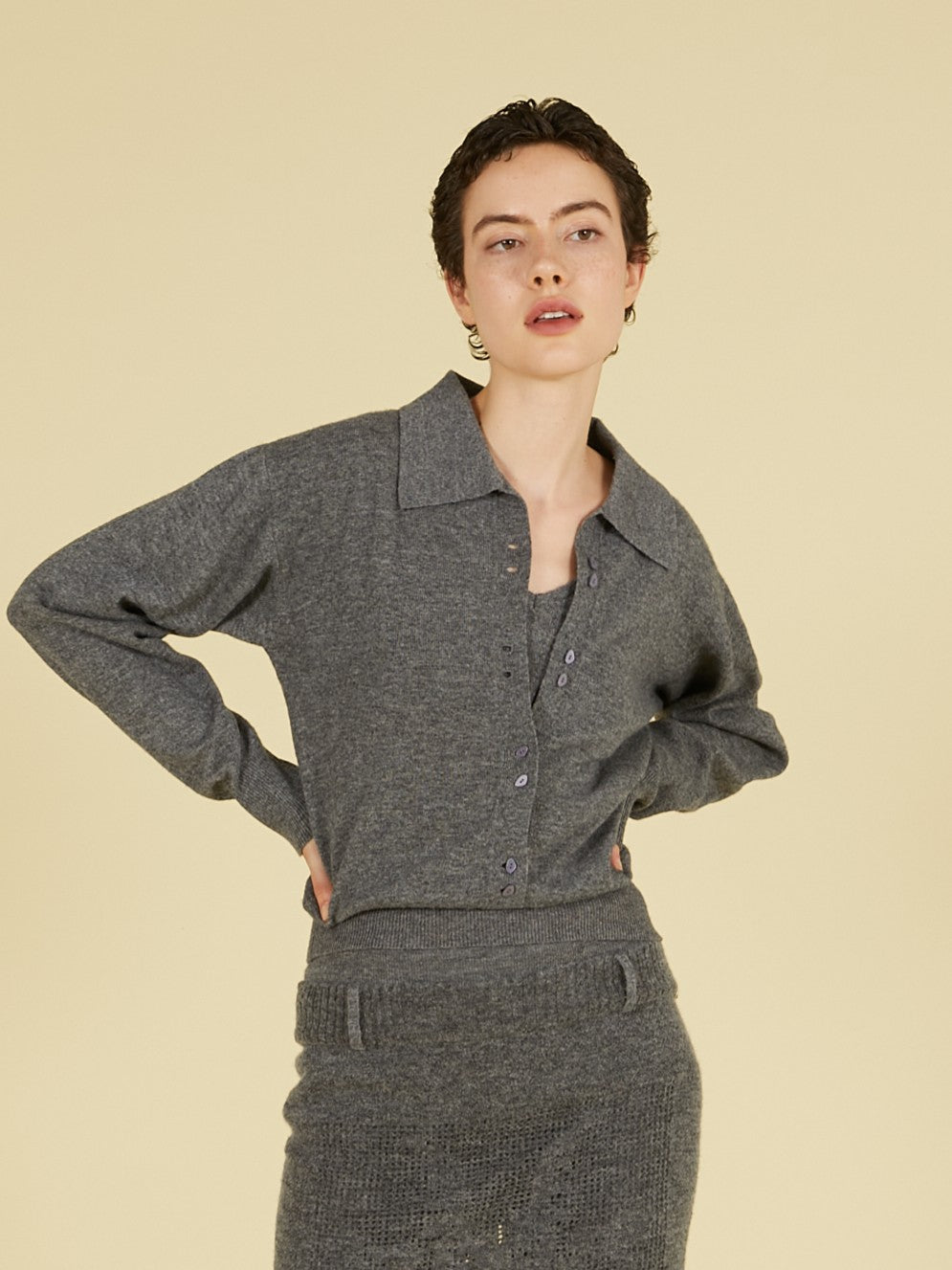 slow off knit top｜GRAY