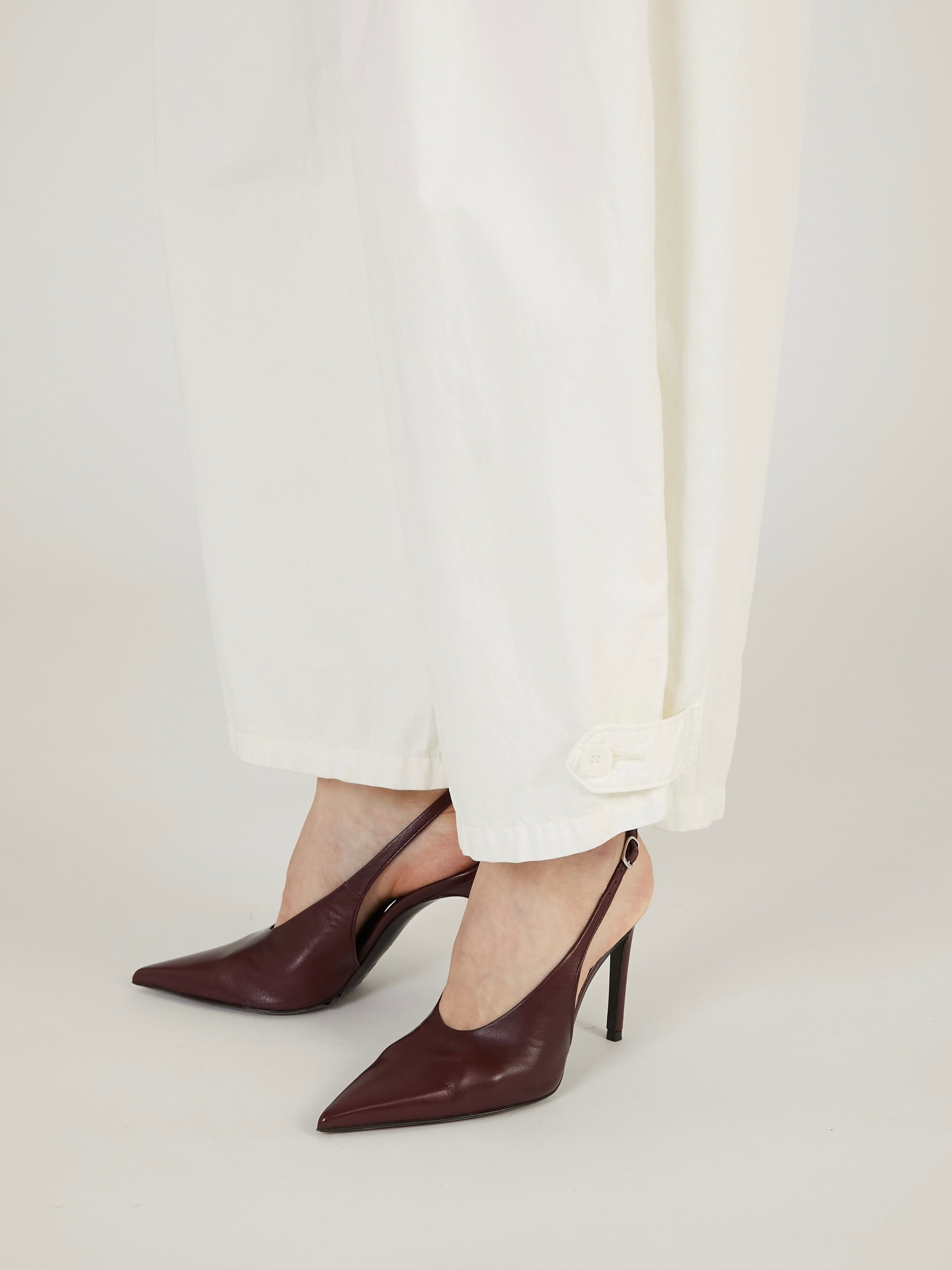 garment dye over tuck pants｜IVORY