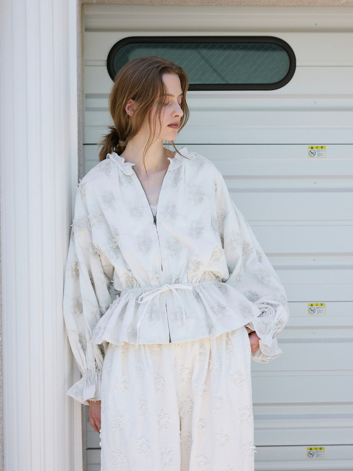 3D embroidery corduroy blouson｜WHITE