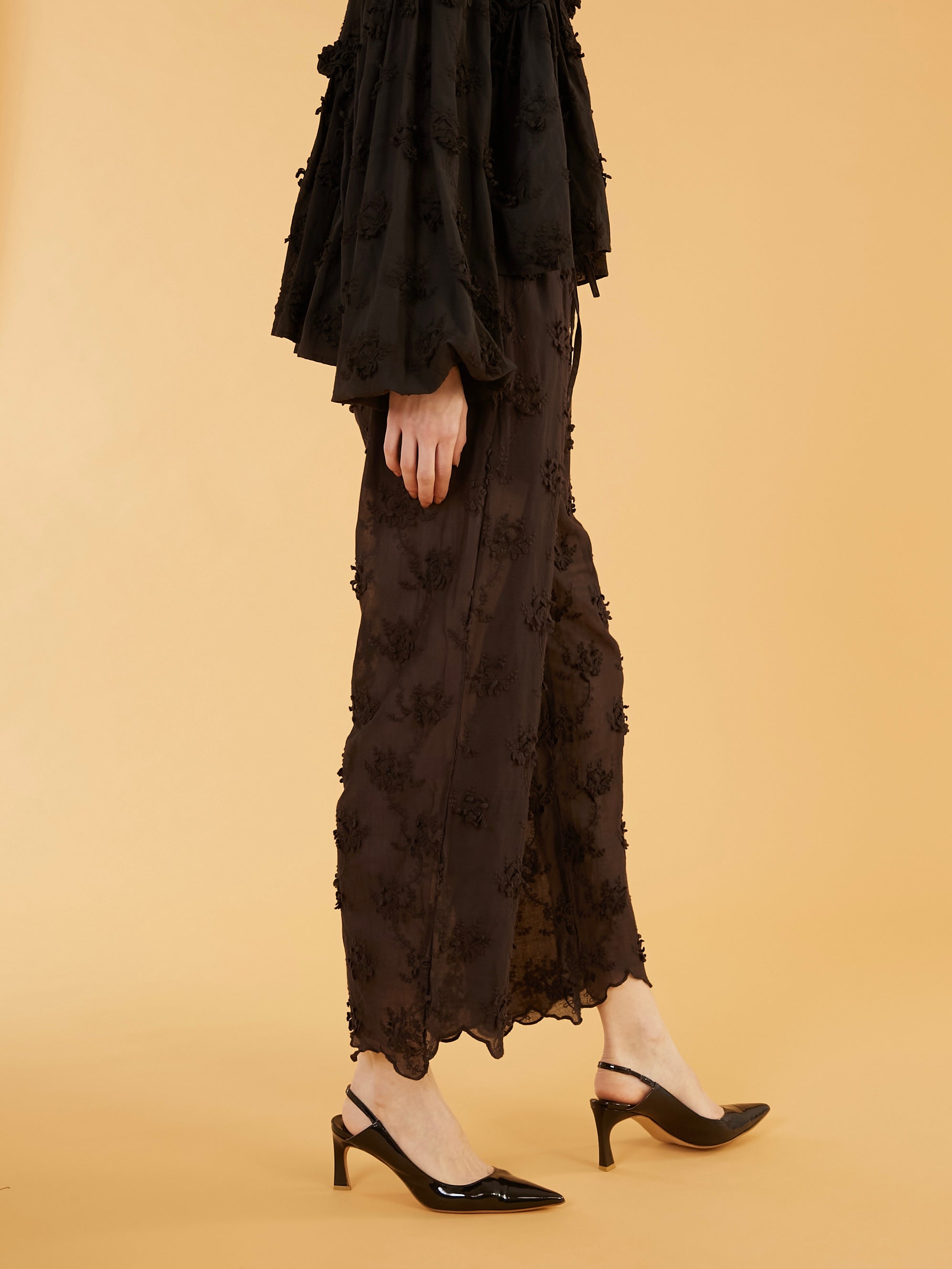 sheer cotton 3D embroidery easy pants｜BLACK