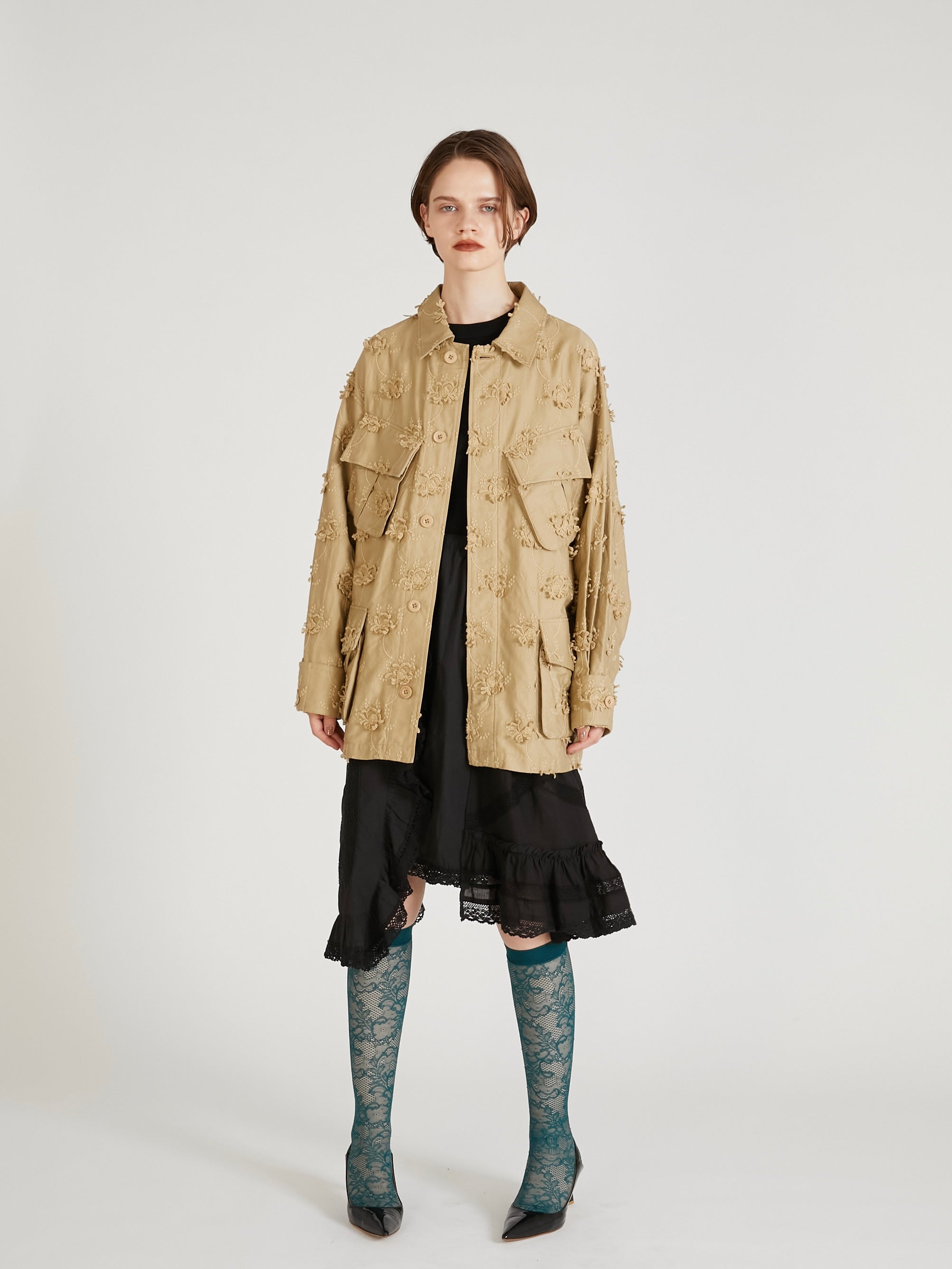 3D embroidery military shir｜BEIGE