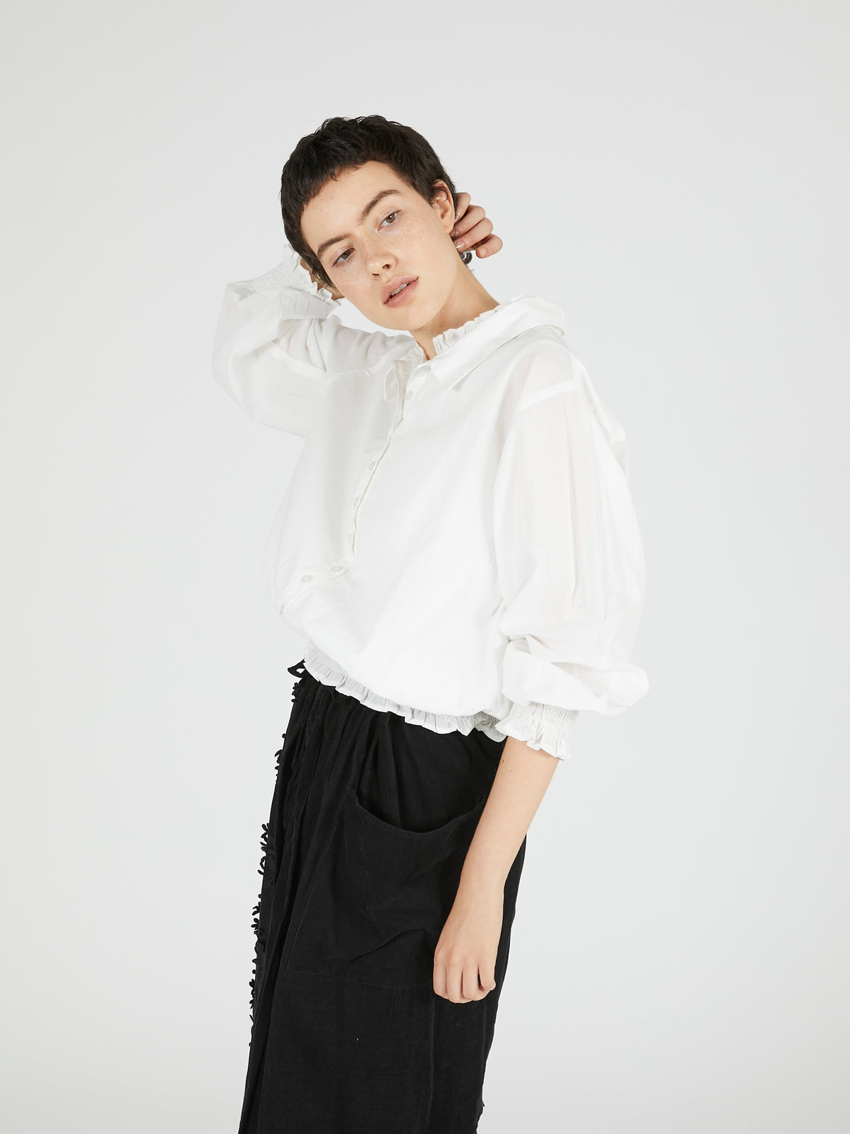slow off blouse｜WHITE