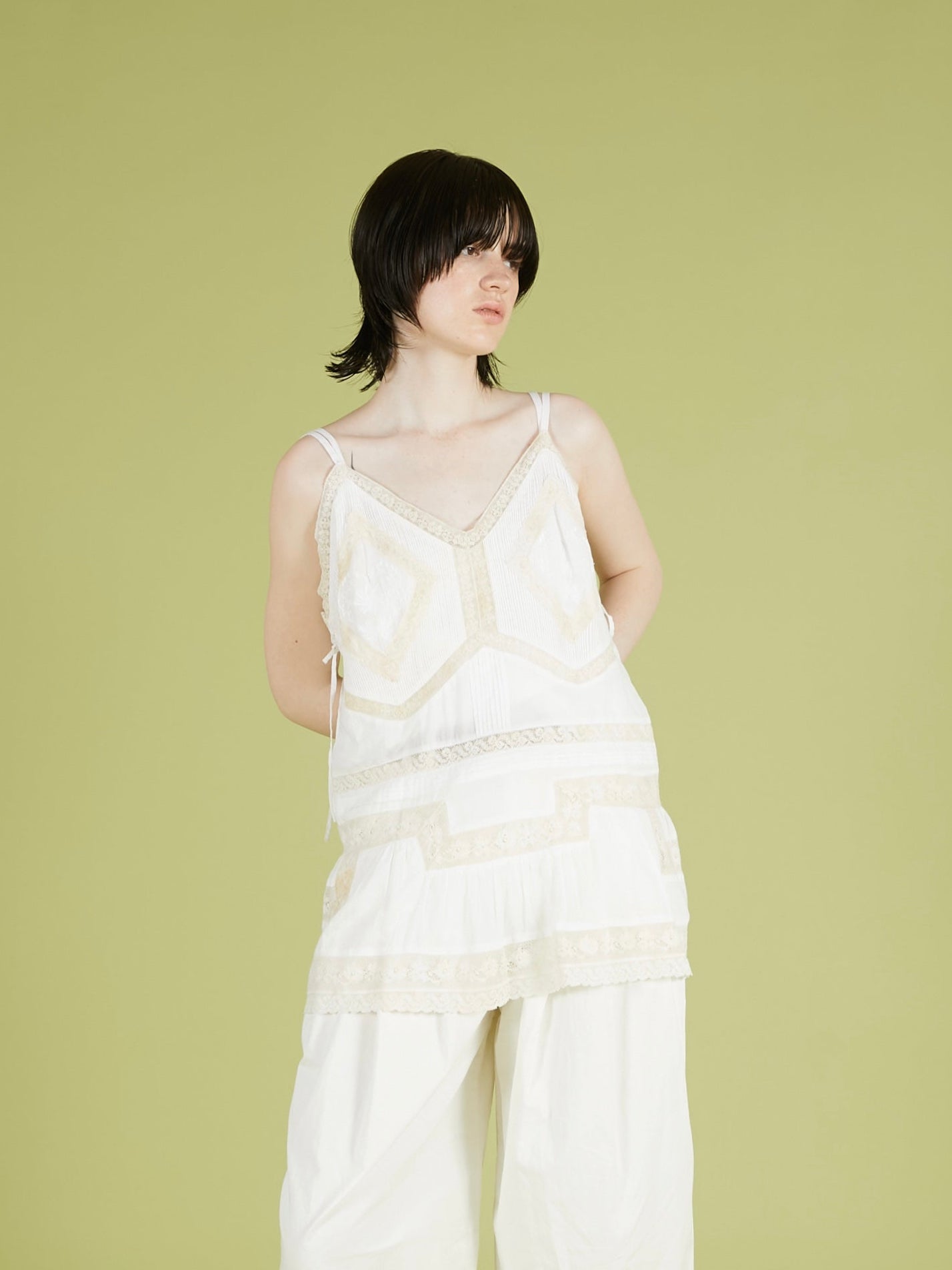 hand tuck lace camisole｜WHITE