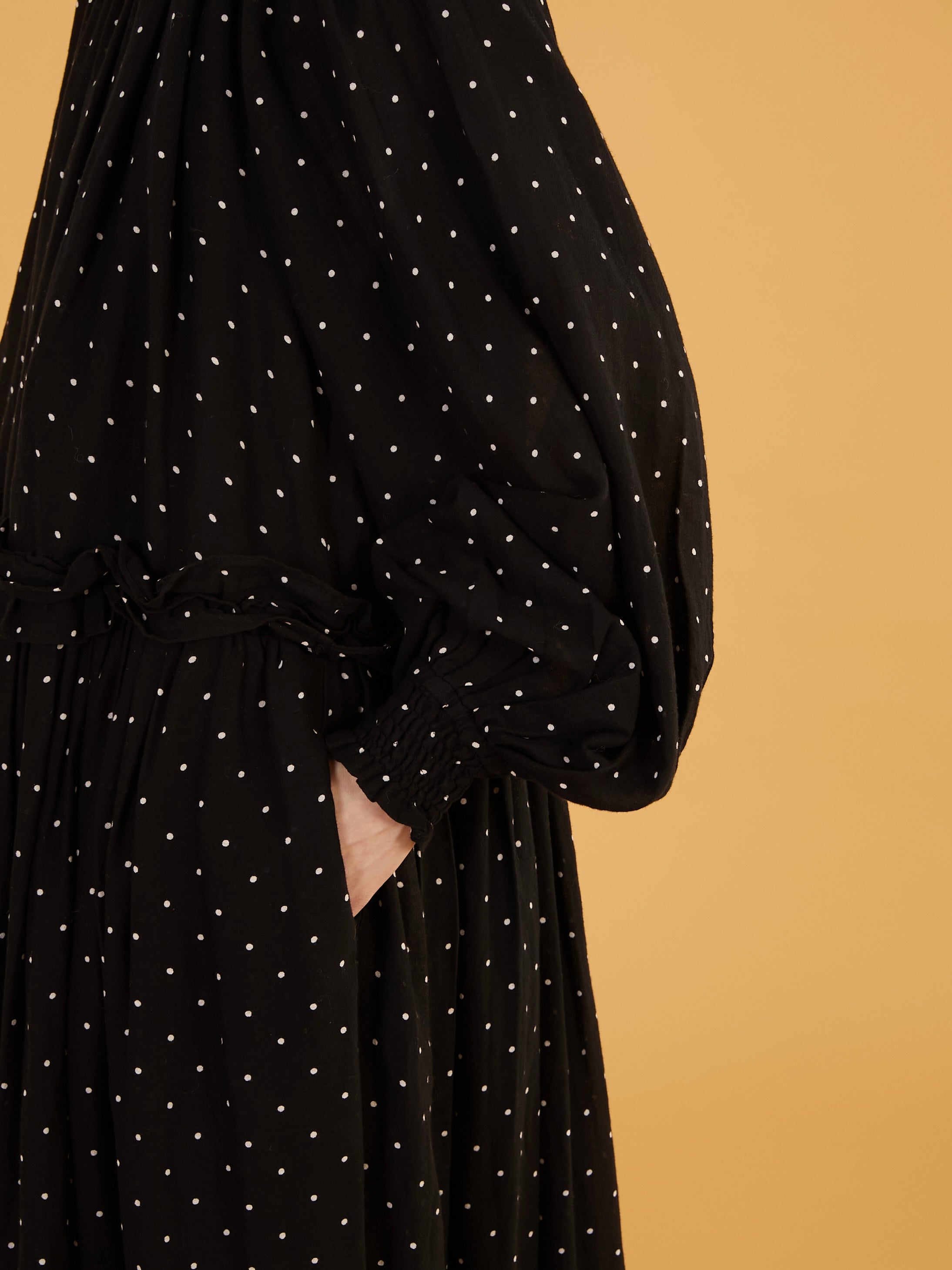 crinkle crinkle crinkle コットンフリルドットワンピース cotton frill collar onepiece｜DOT