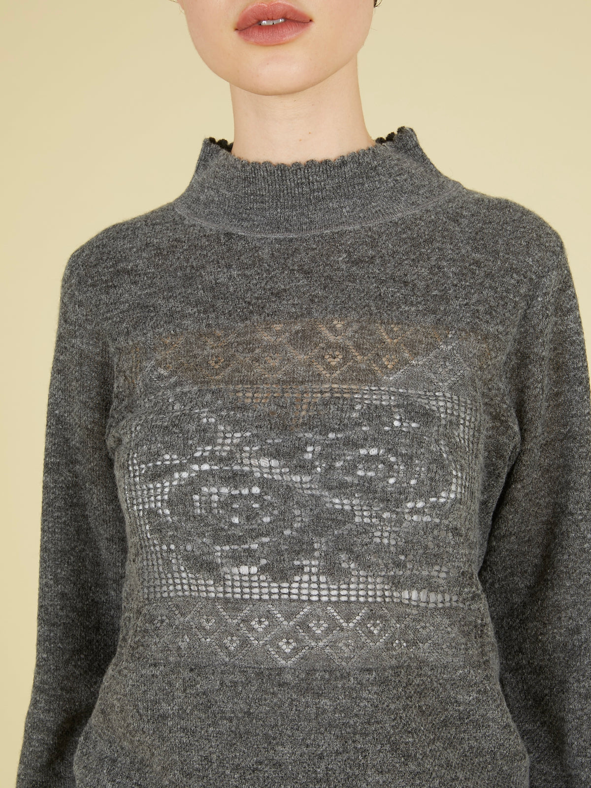 point tail turtle knit top｜IVORY