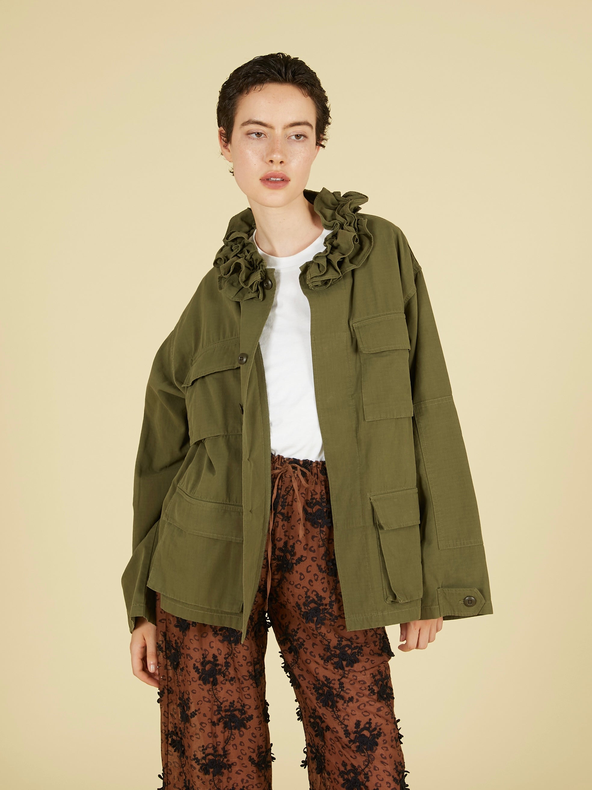 frill collar military jacket｜KHAKI
