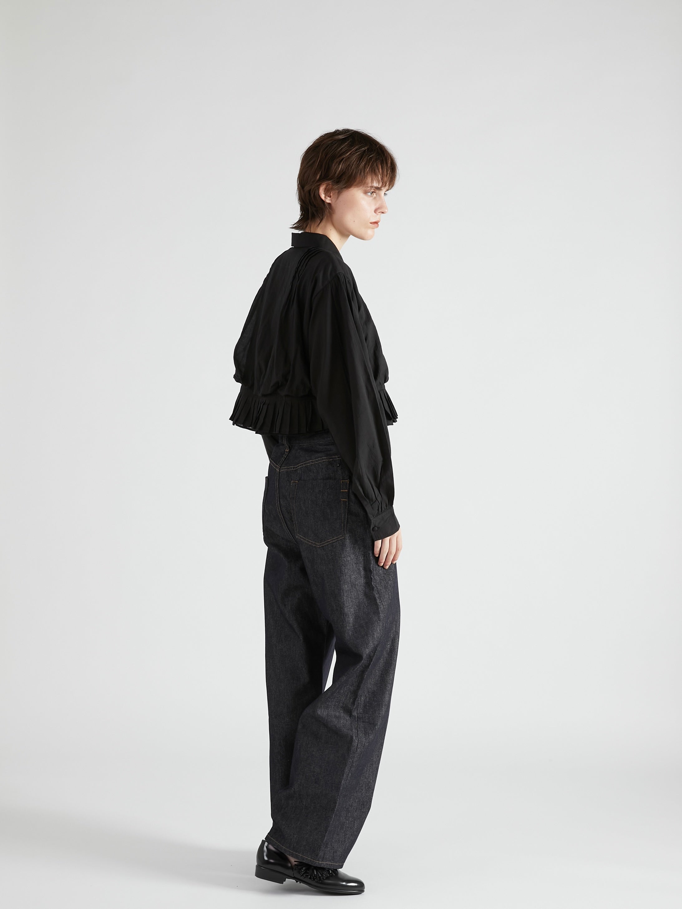 cord embroidery blouse｜BLACK