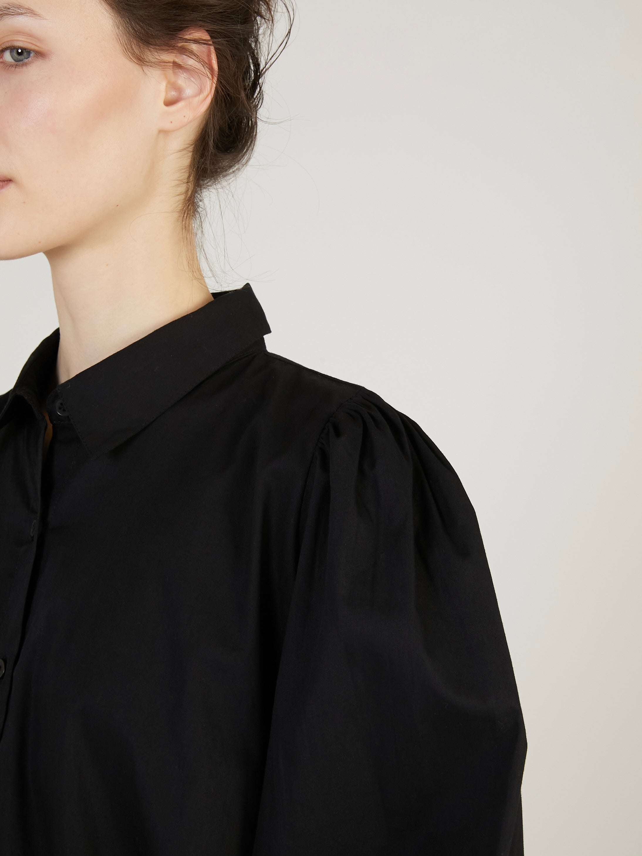 frill hem long sleeve shirts｜BLACK