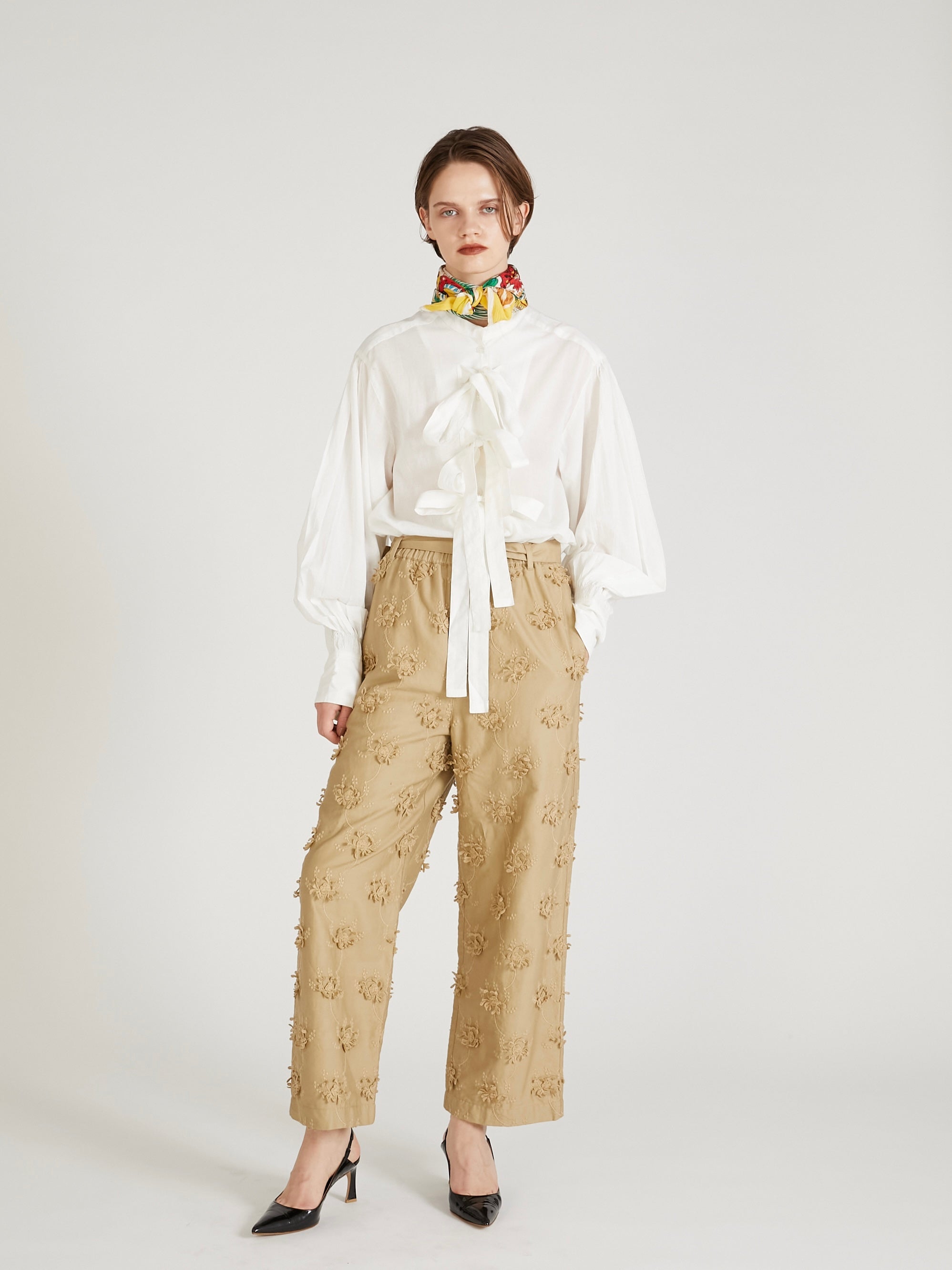 3D embroidery twill easy pants｜BEIGE