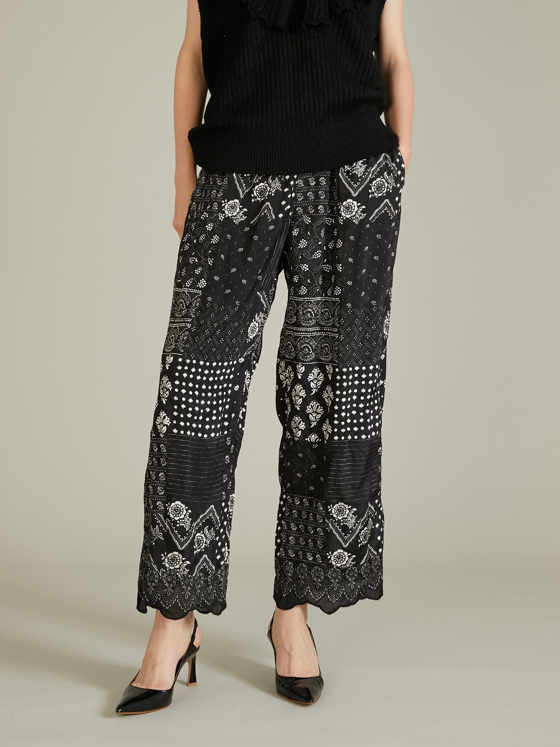 pattern quilt pants｜BLACK