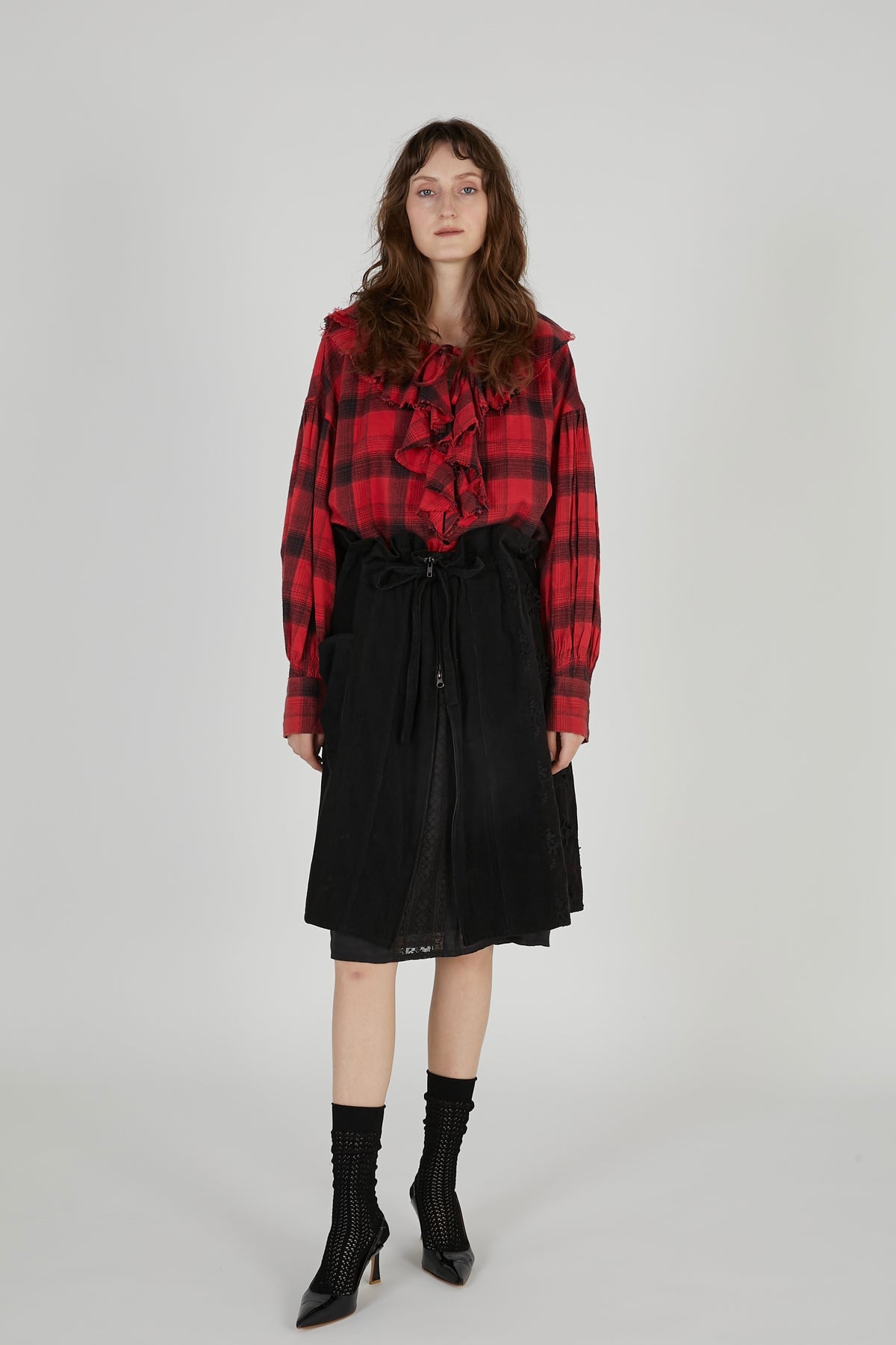 nel check ruffle blouse｜RED