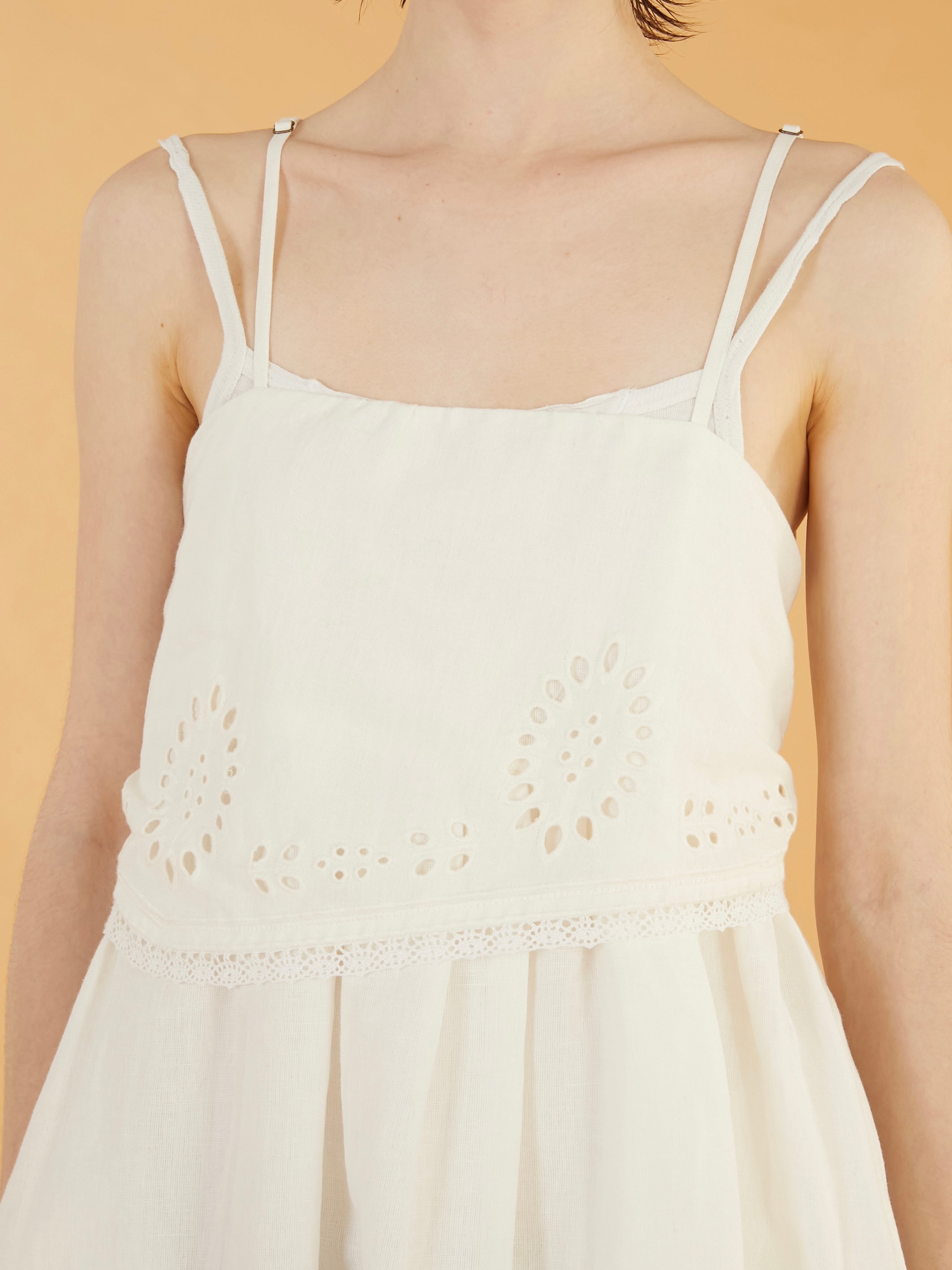 embroidey chief cami onepiece｜WHITE