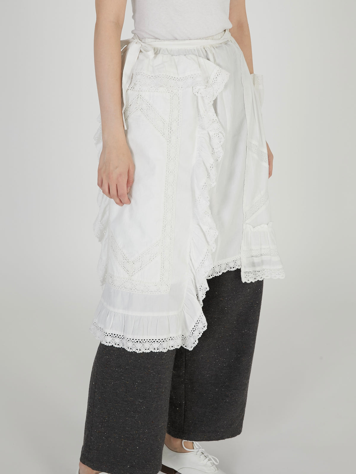 rebuild apron skirt｜WHITE