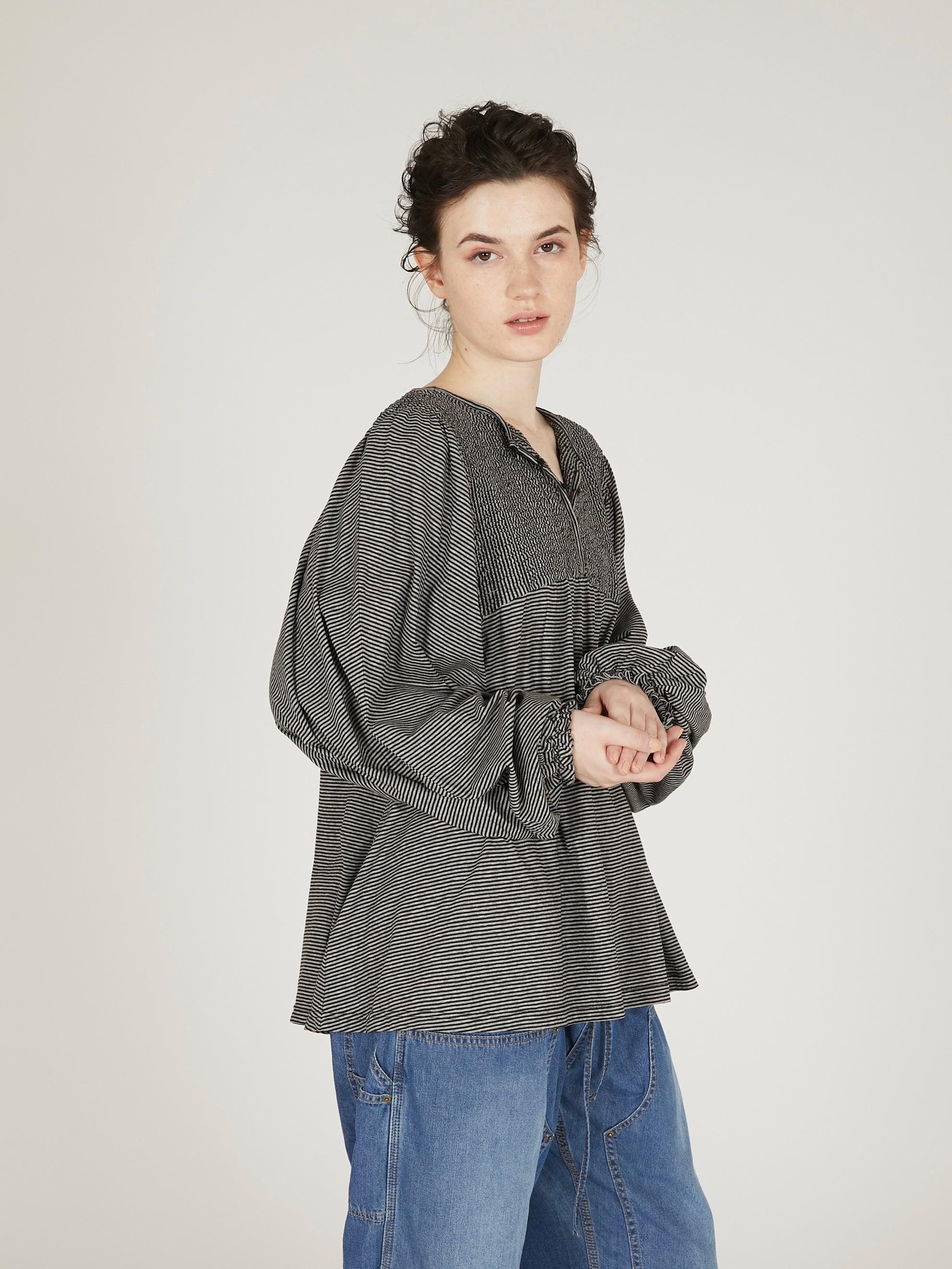 shirring border pullover｜BLACK