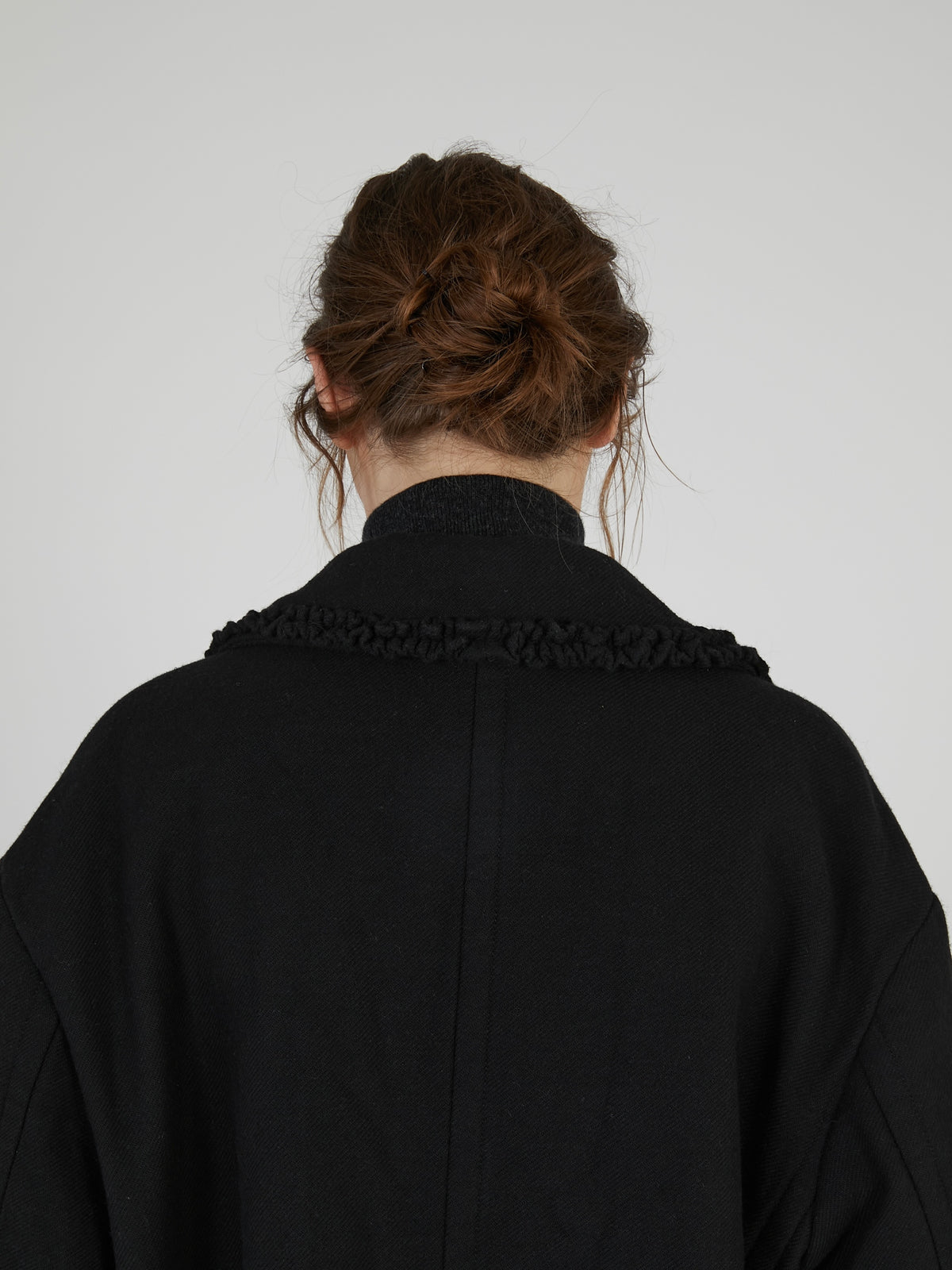 over P coat｜BLACK