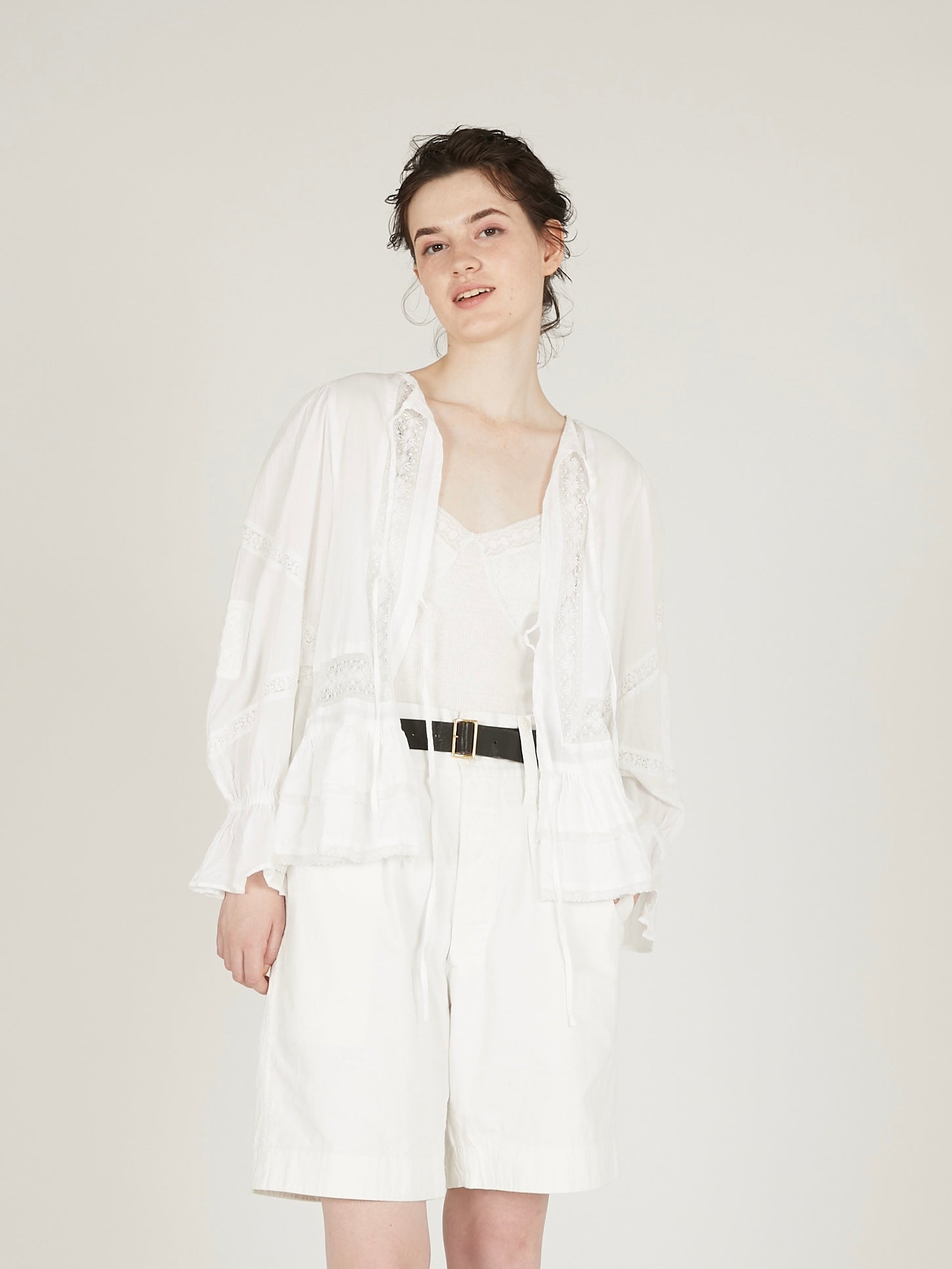 front tapestry 2way sheer bolero｜WHITE