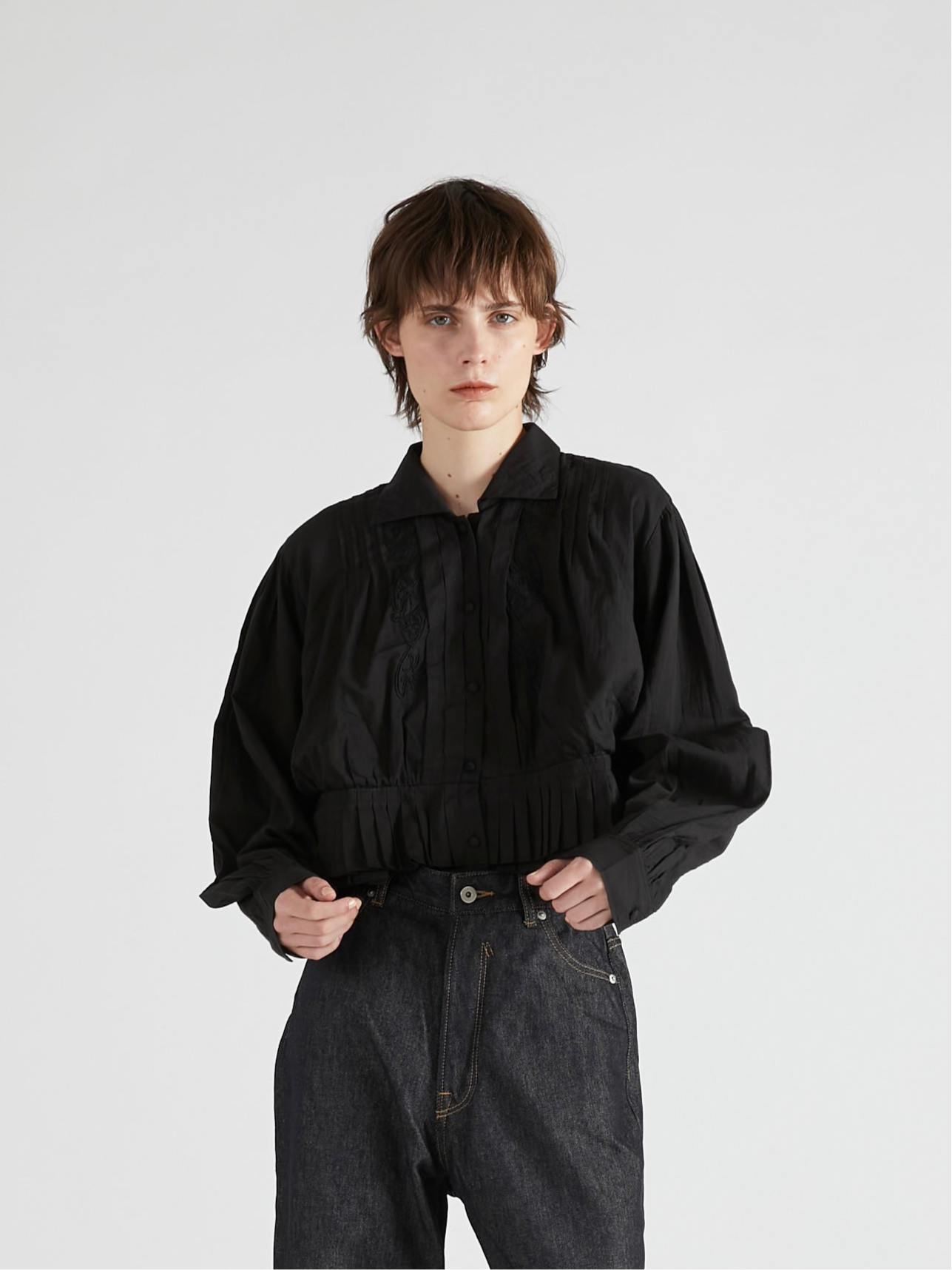 cord embroidery blouse｜BLACK