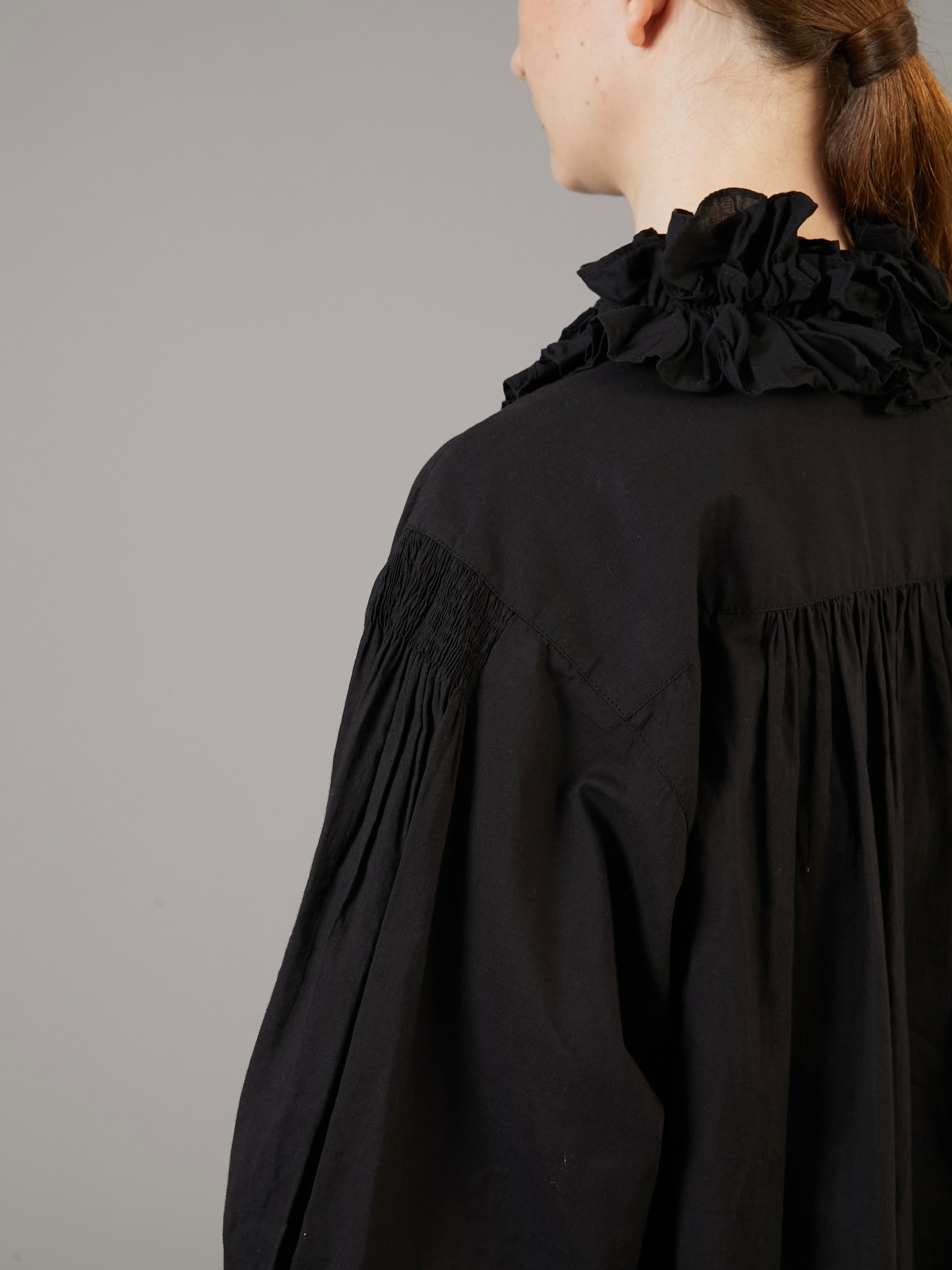 cotton frill collar shirts │ BLACK