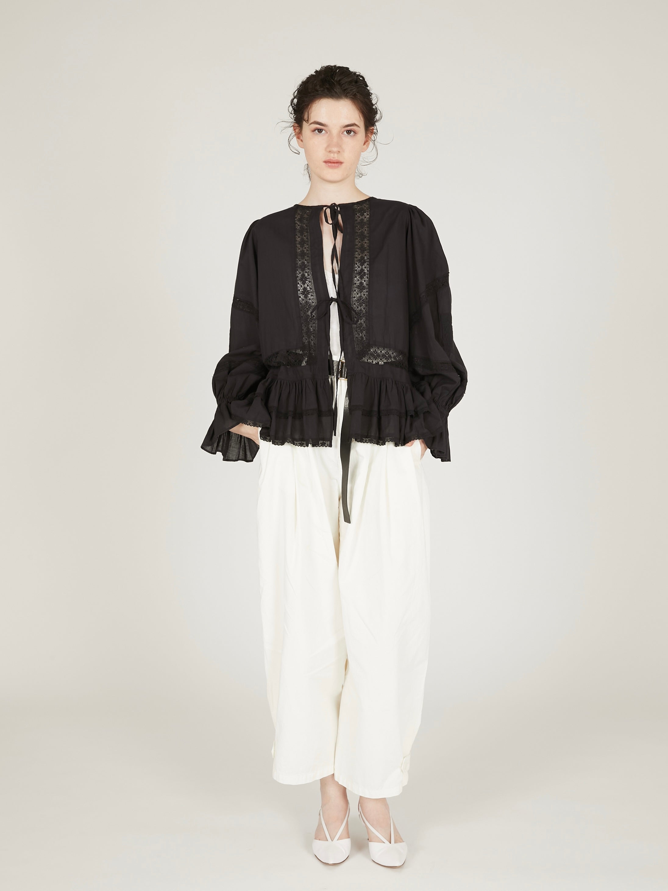 front tapestry 2way sheer bolero｜BLACK