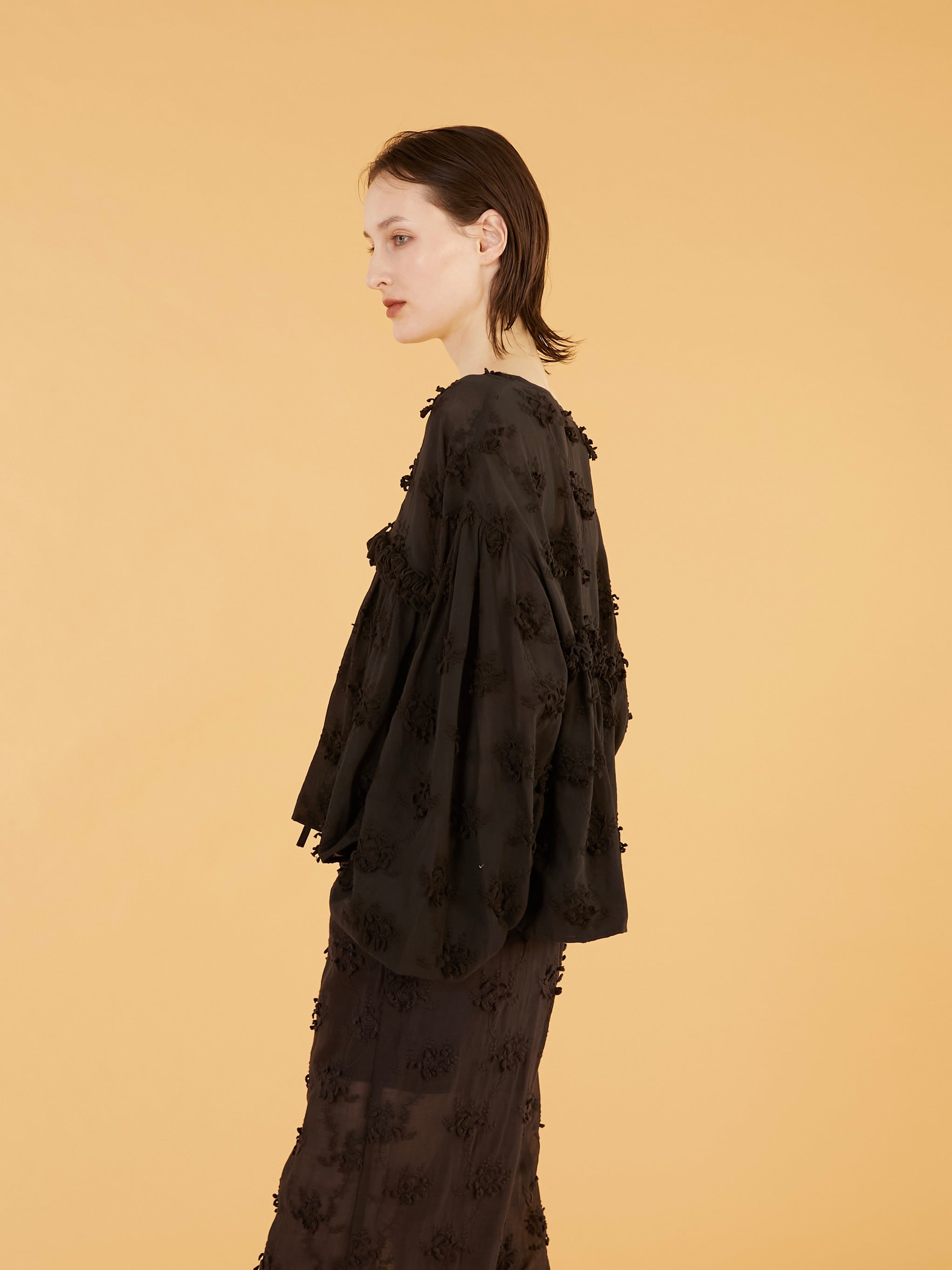 3D embroidery gather bolero｜BLACK