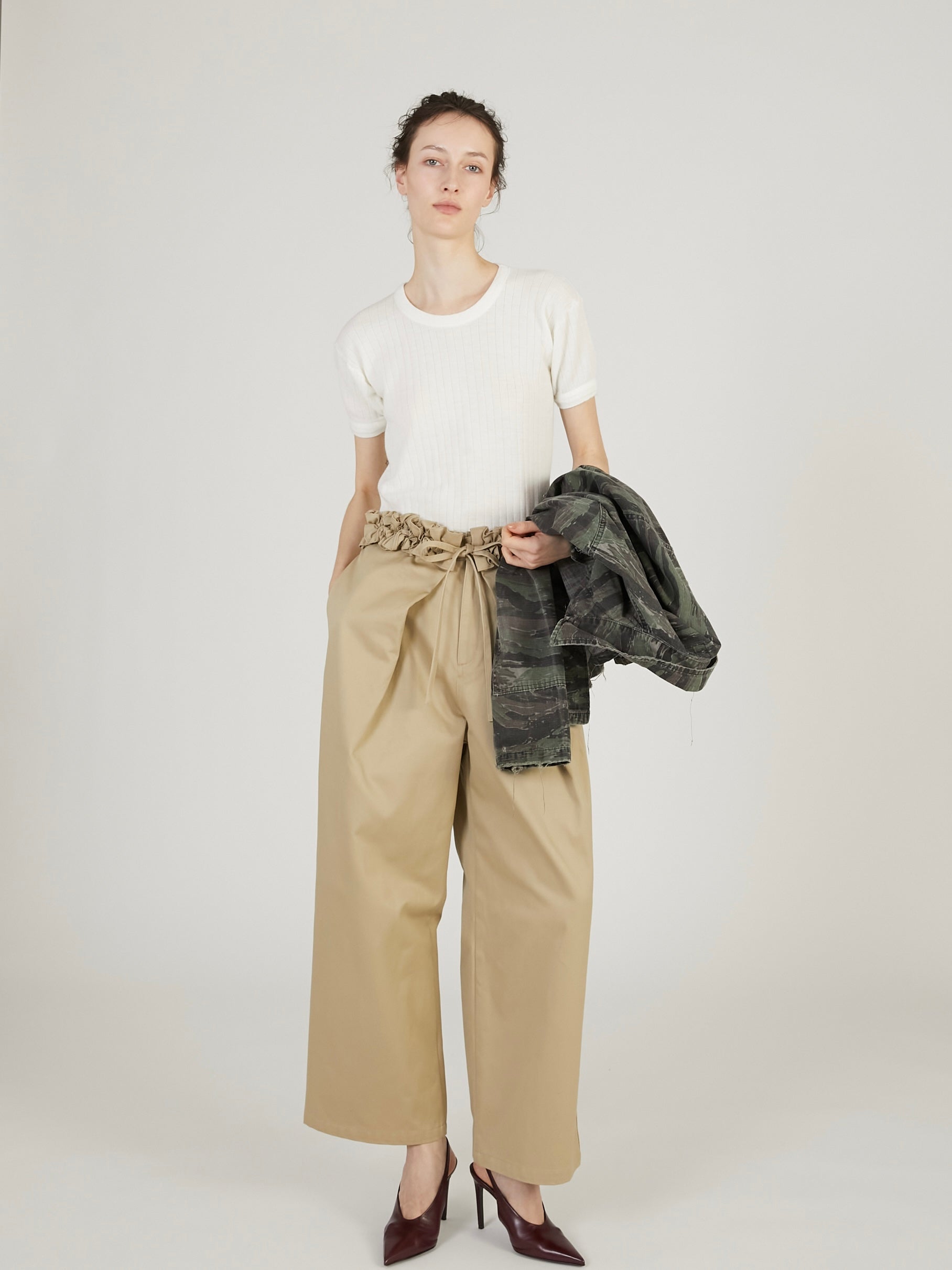 frill belt chino pants｜BEIGE