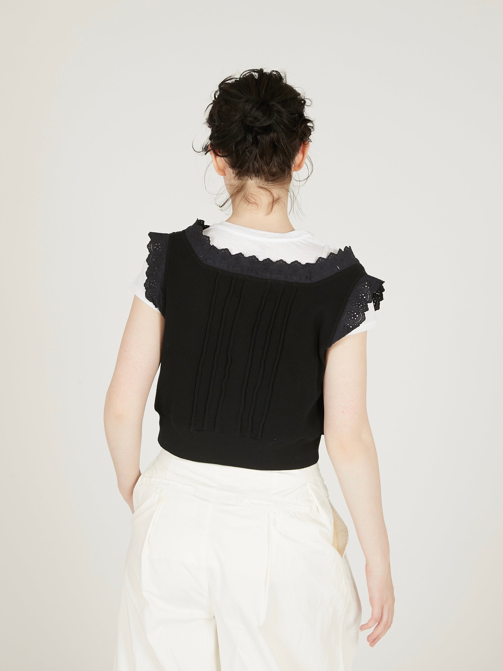 waffle frill vest｜BLACK