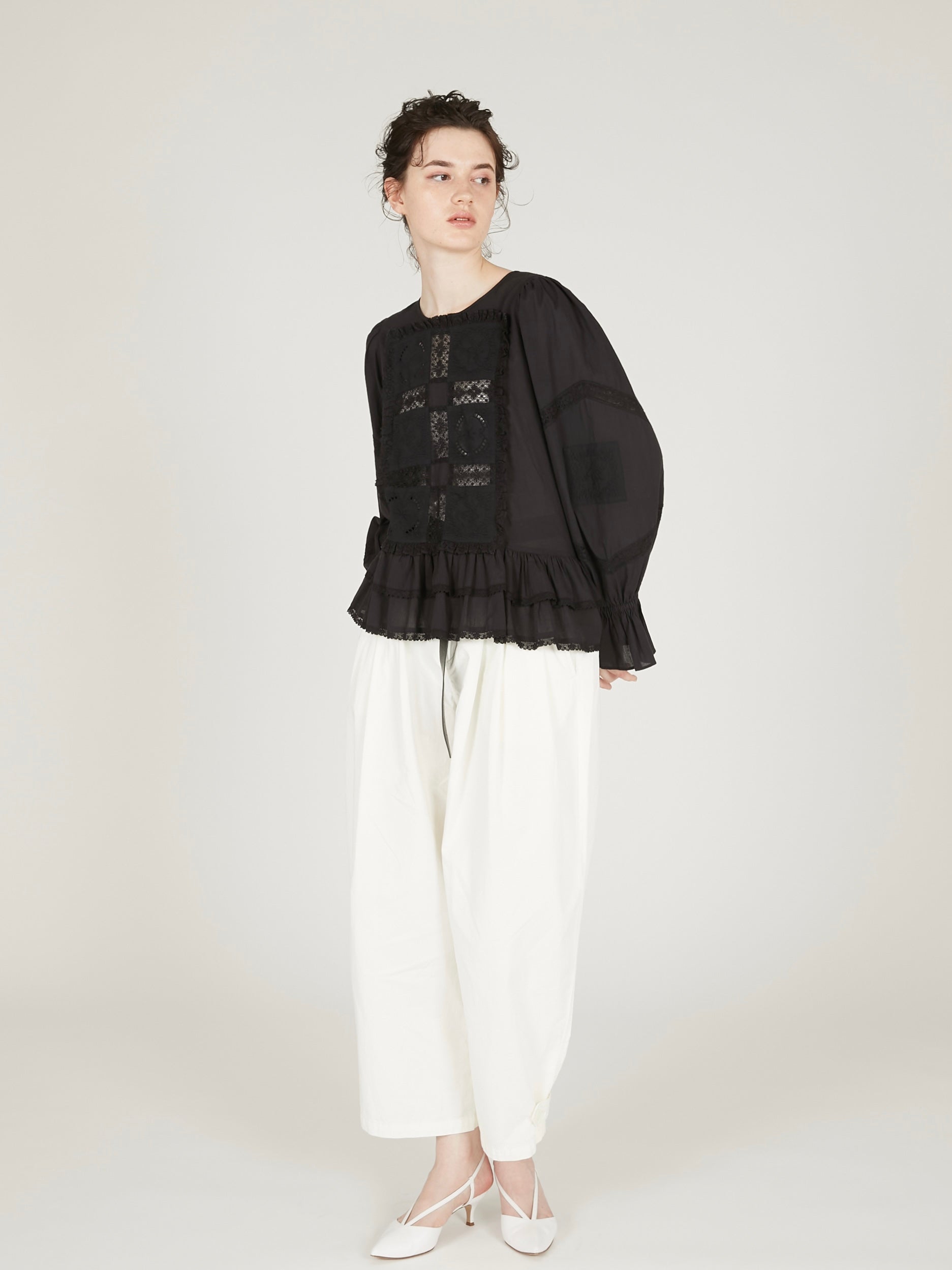 front tapestry 2way sheer bolero｜BLACK