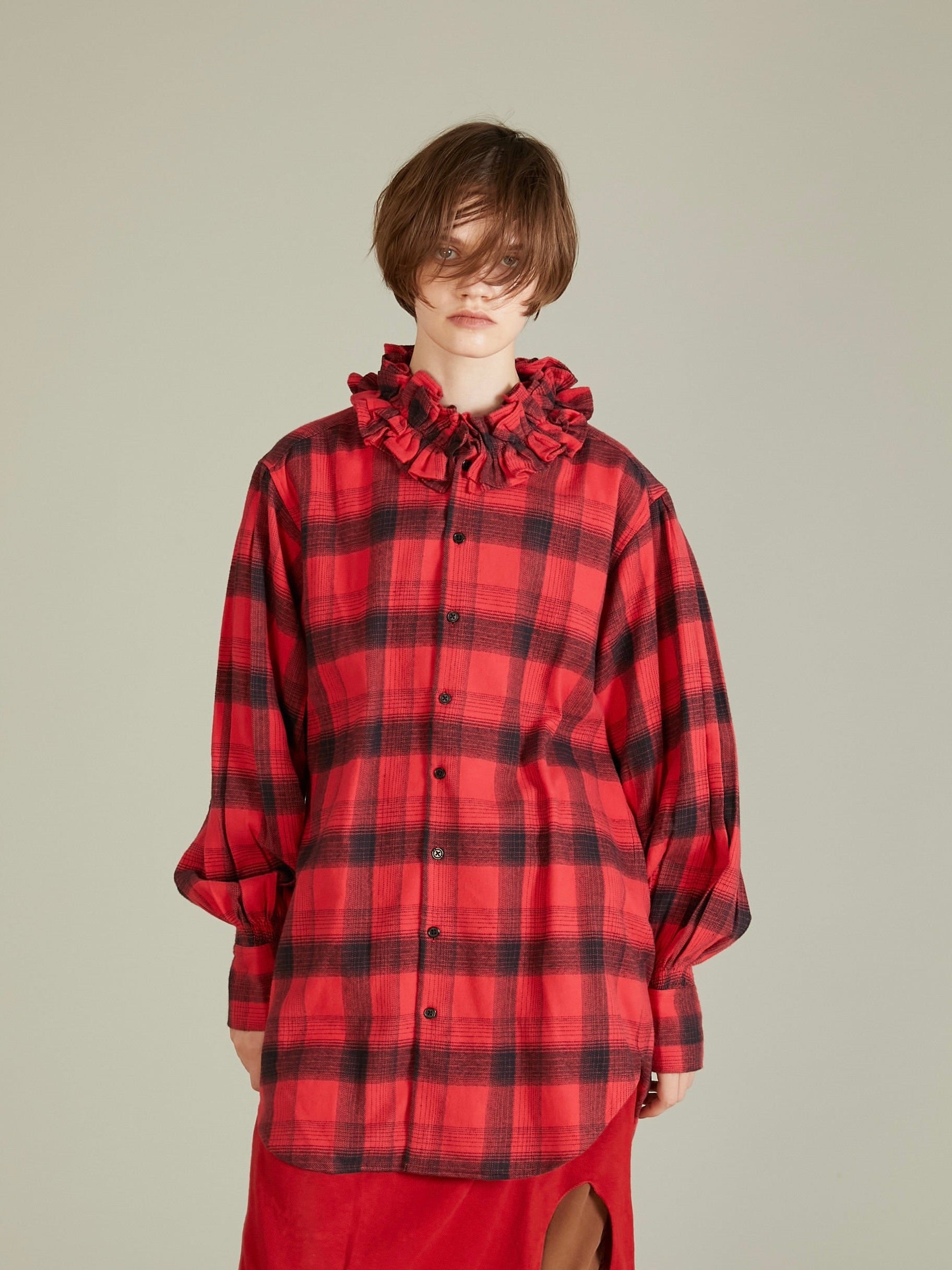 nel check frill collar shirt｜RED