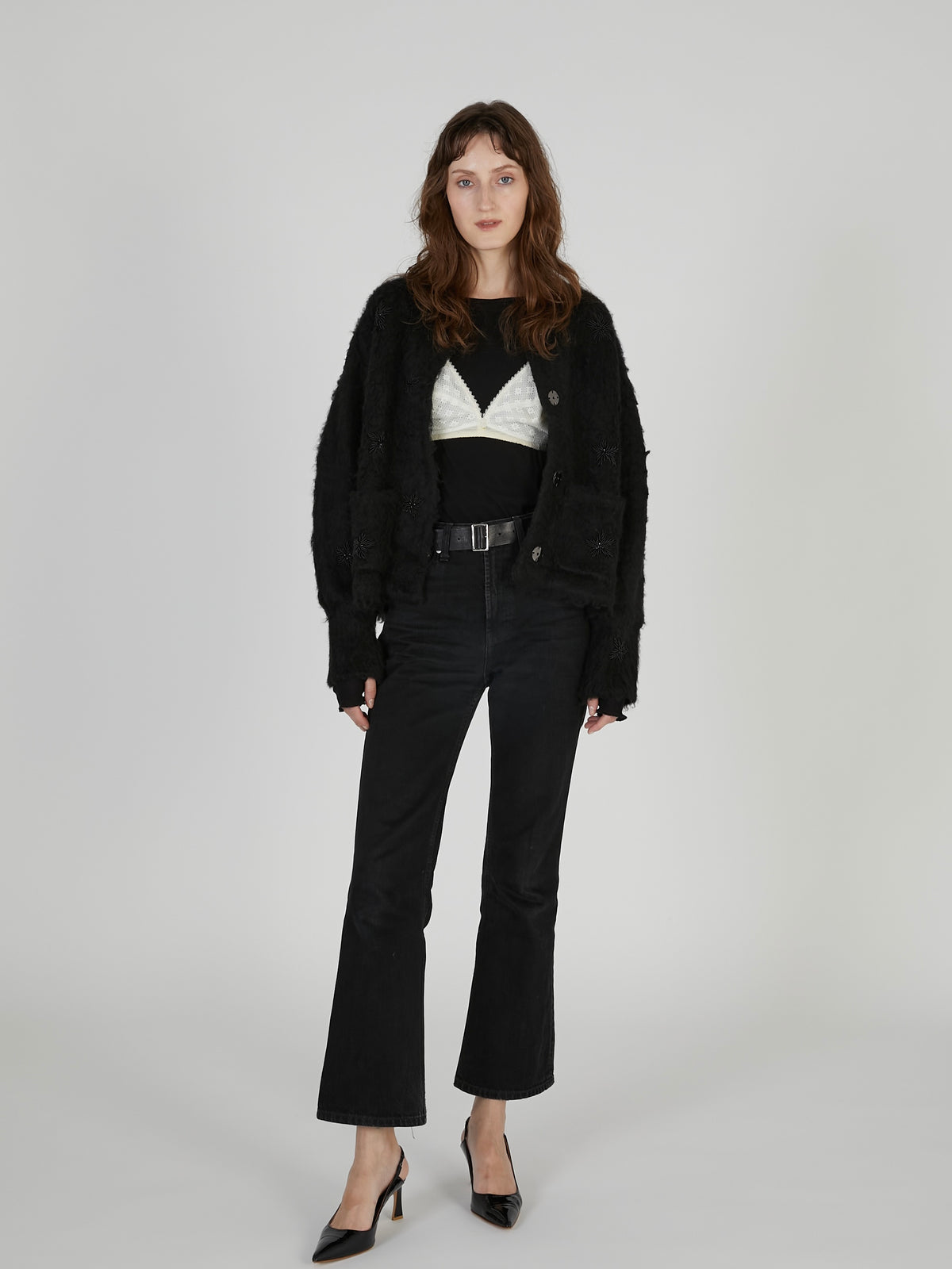 shaggy beads knit jacket｜BLACK