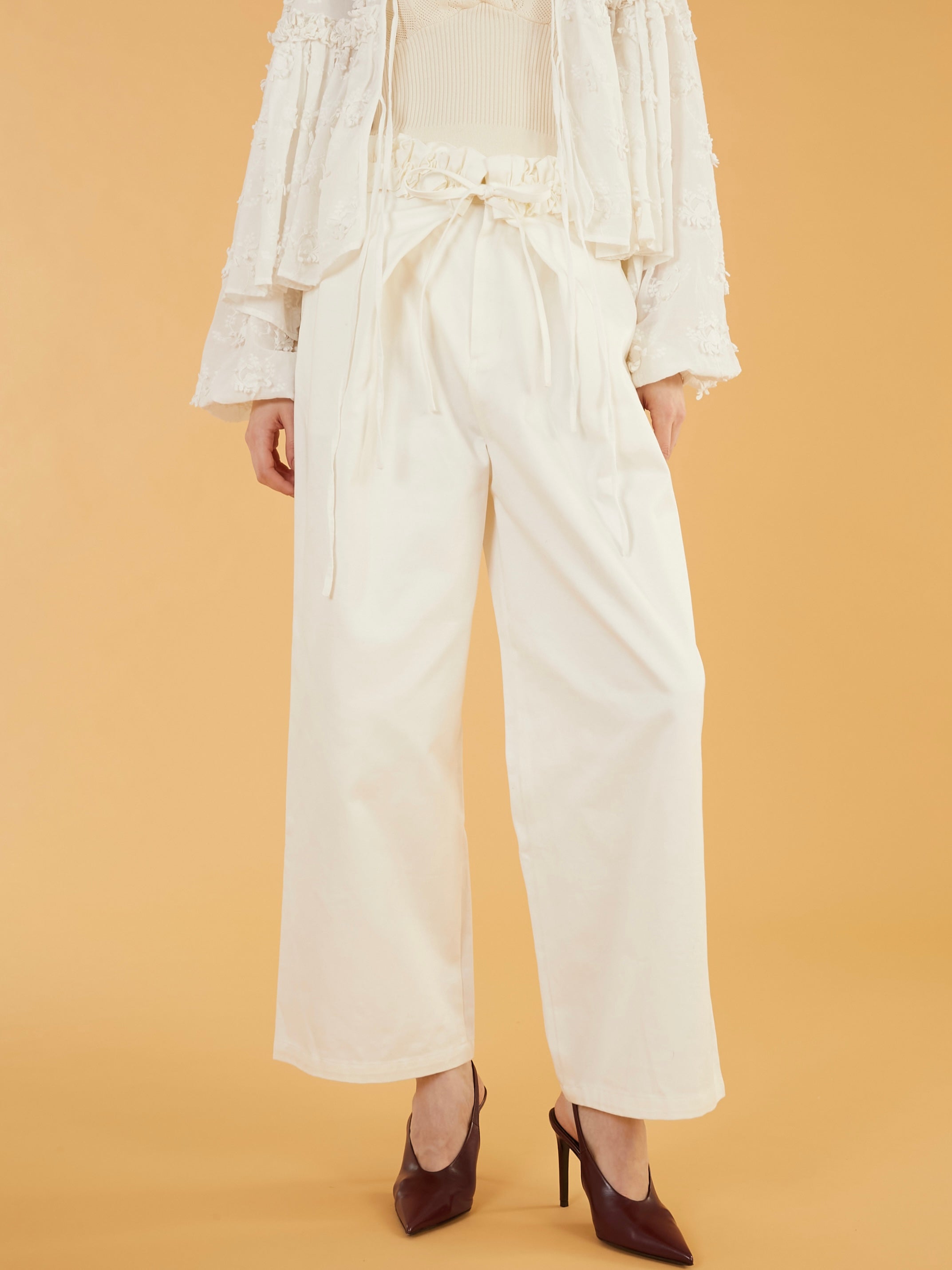 frill belt chino pants｜WHITE